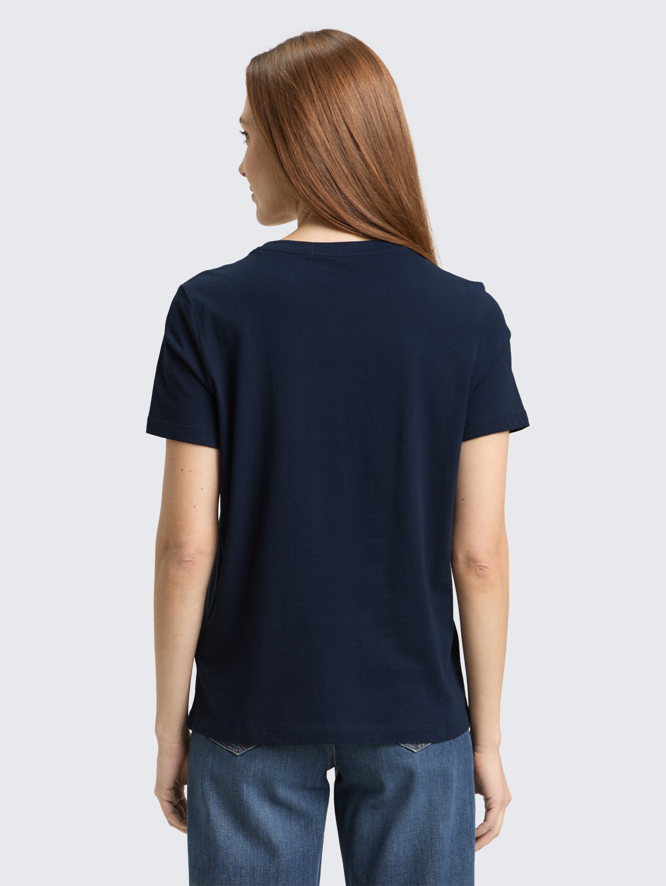 T-Shirt mit Logo-Print - sky captain blue - Auschnitt Model-Rückansicht