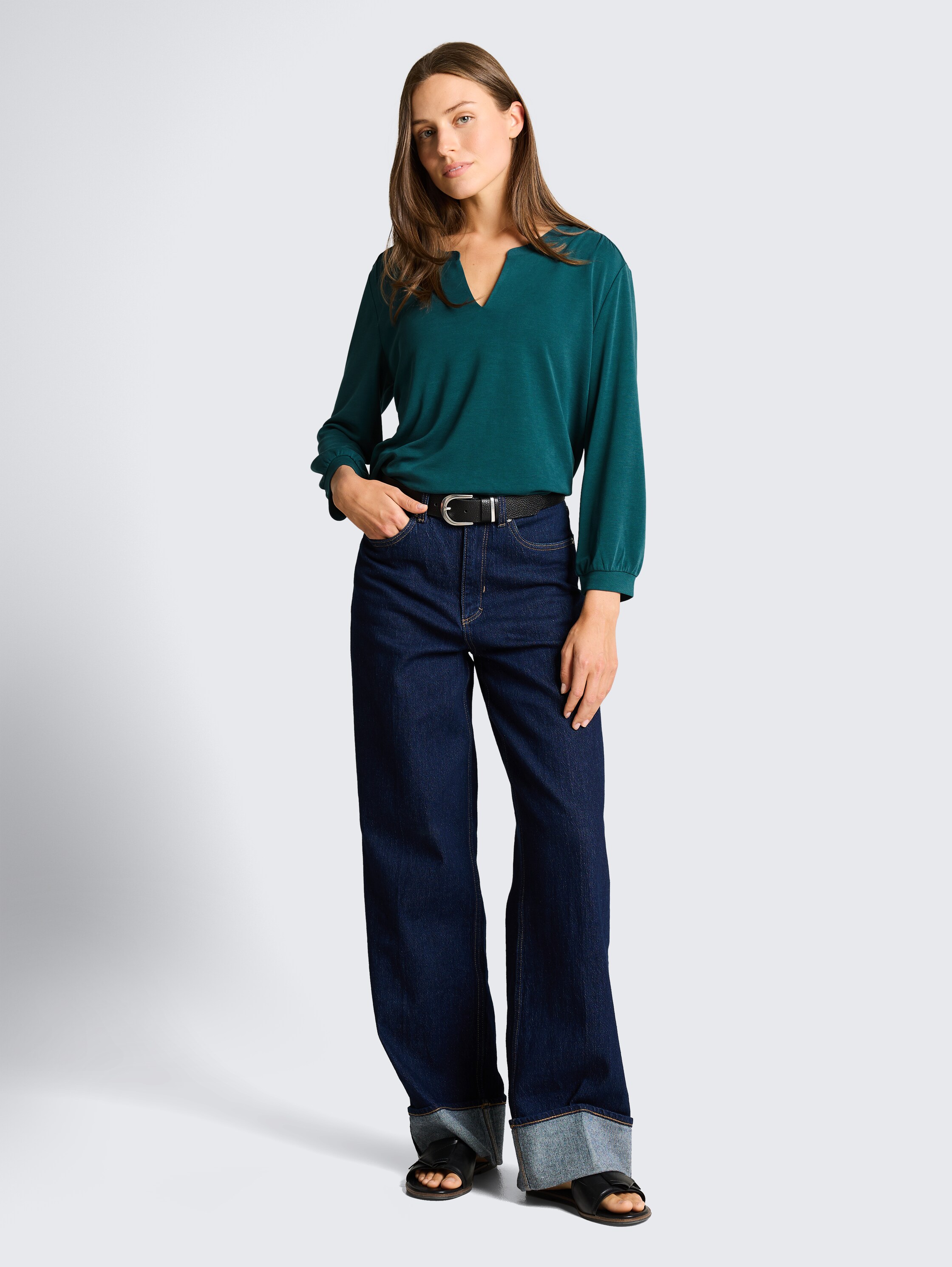 T-shirt à manches longues avec fronces - Deep Meadow Green - Vue de face du modèle