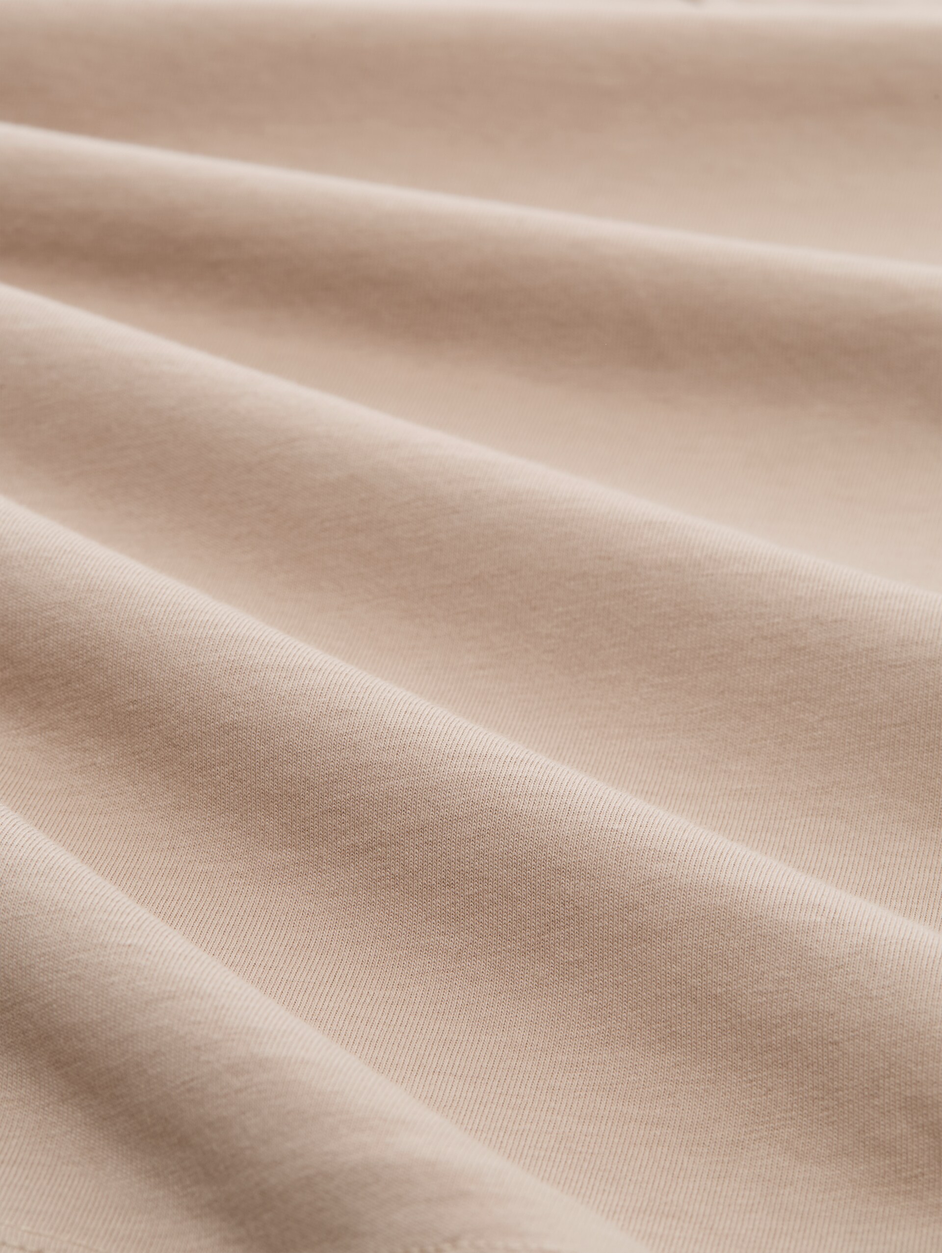 Slim Fit Top mit Rundhalsausschnitt - soft taupe grey - Material-Ansicht