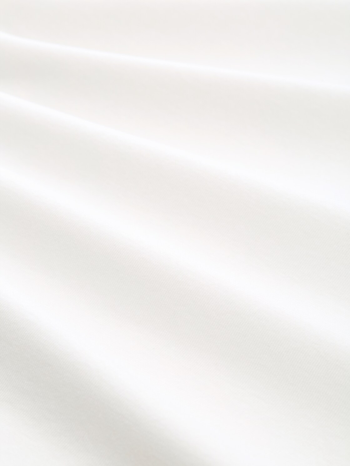 Slim Fit T-Shirt mit V-Ausschnitt - Whisper White - Material-Ansicht