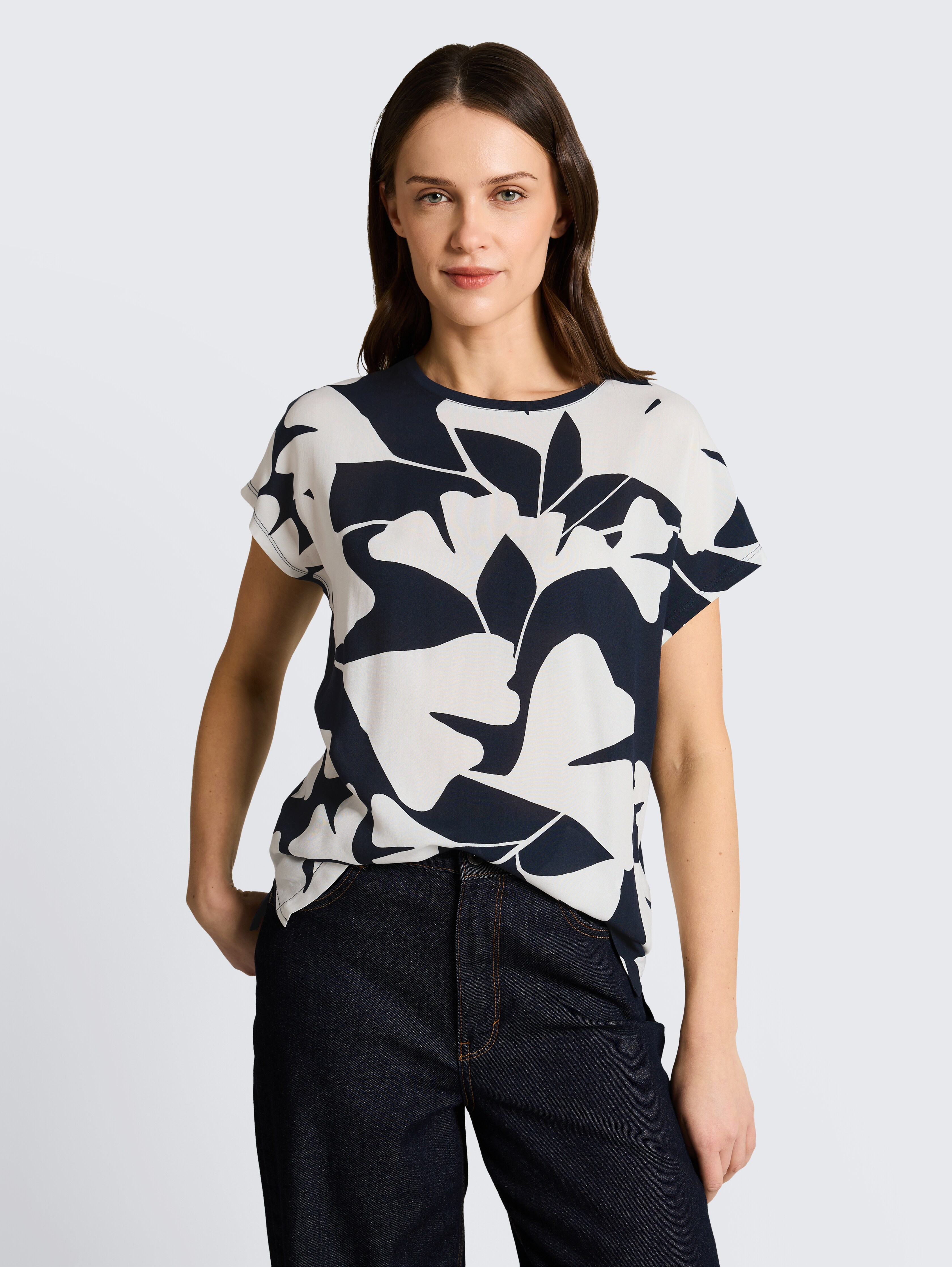 T-Shirt im Material-Mix von Women, big navy ginkgo