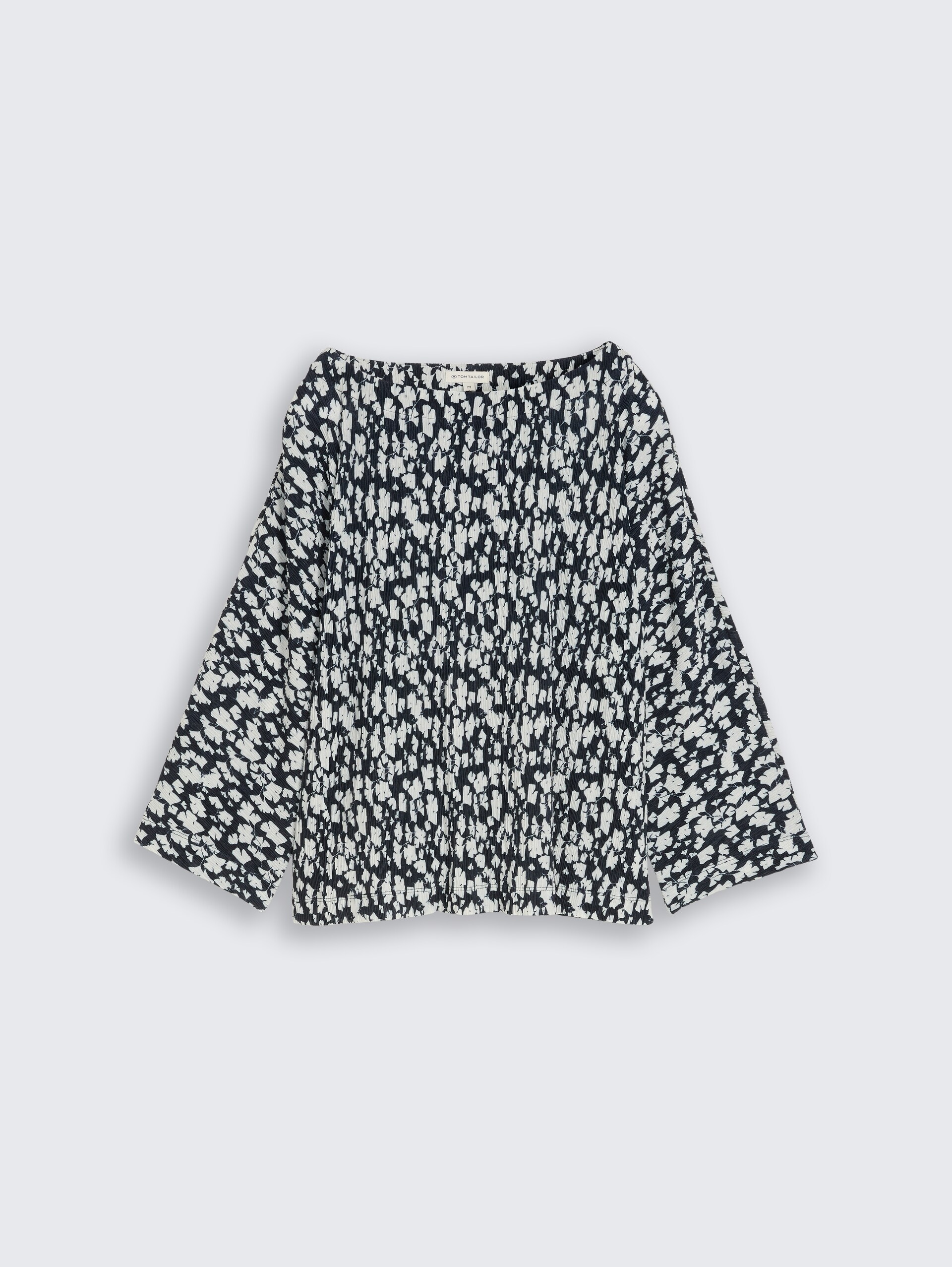 Crinkle T-Shirt mit Fledermausärmeln - blue ginkgo minimal - Vorder-Produkt-Ansicht