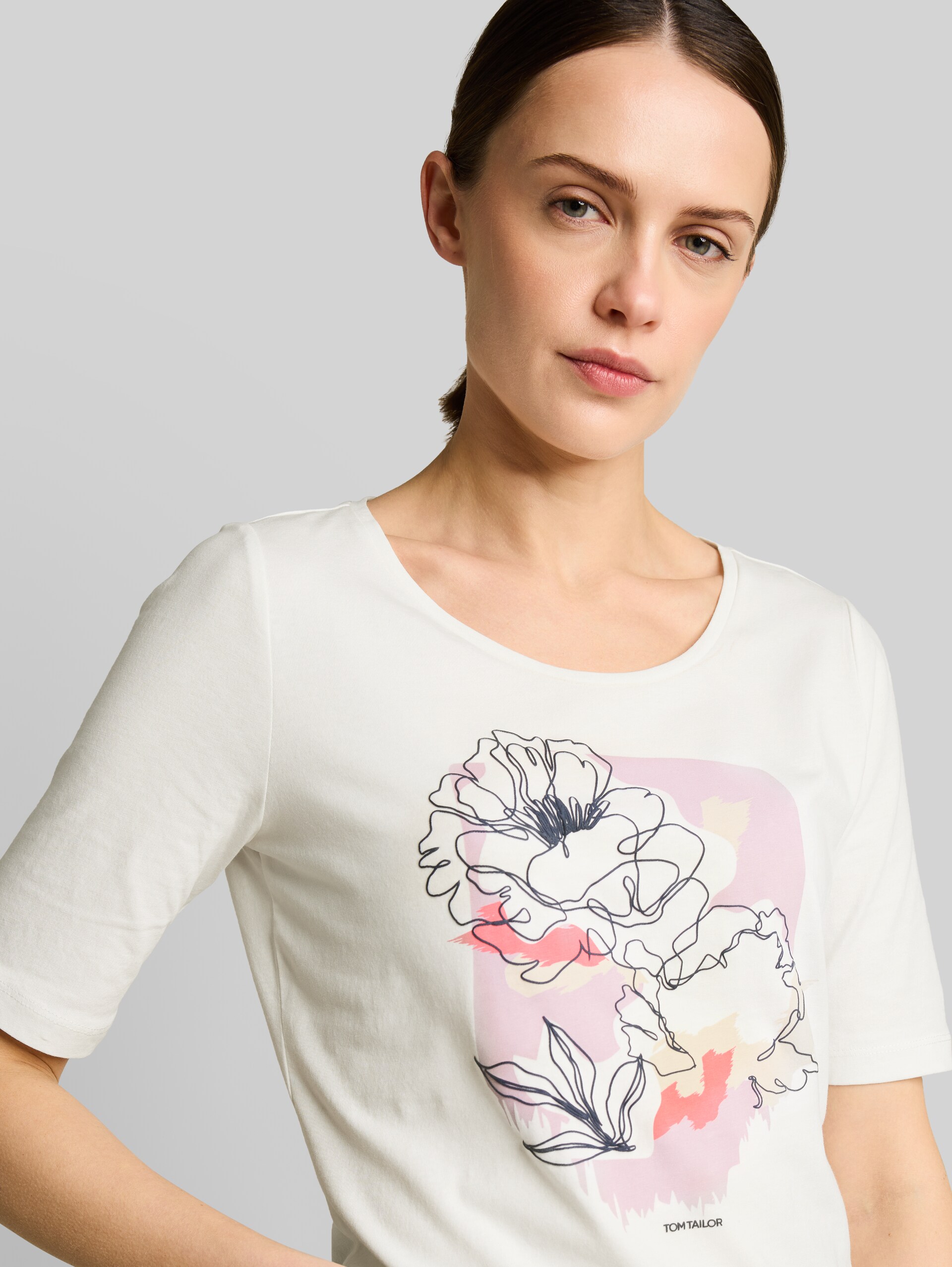 T-shirt with print - Whisper White - Detail model view