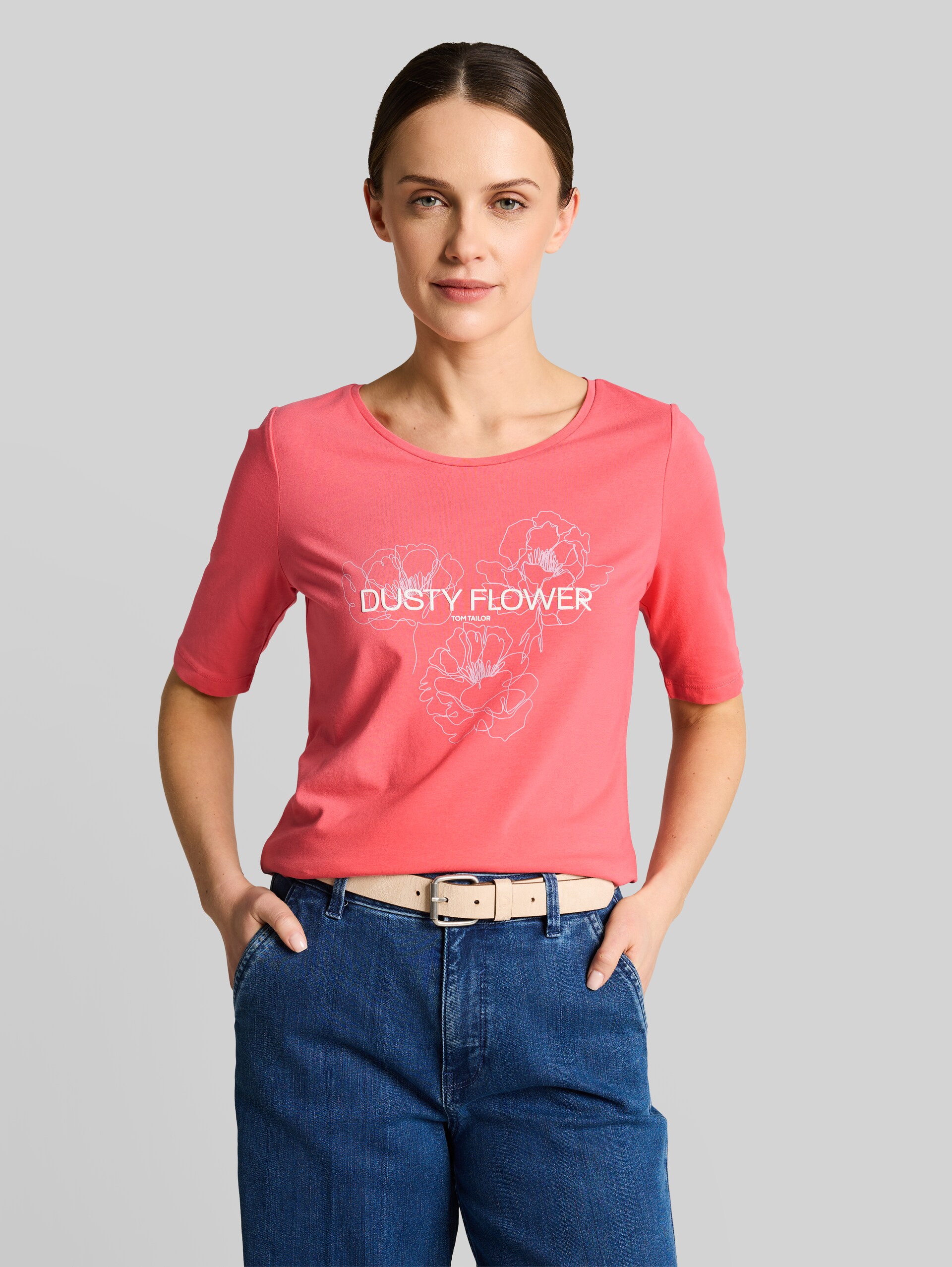 T-Shirt mit Print - soft coral pink - Ausschnitt Model-Vorderansicht