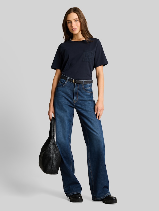Boxy Fit T-Shirt mit Brusttasche von Women, sky captain blue