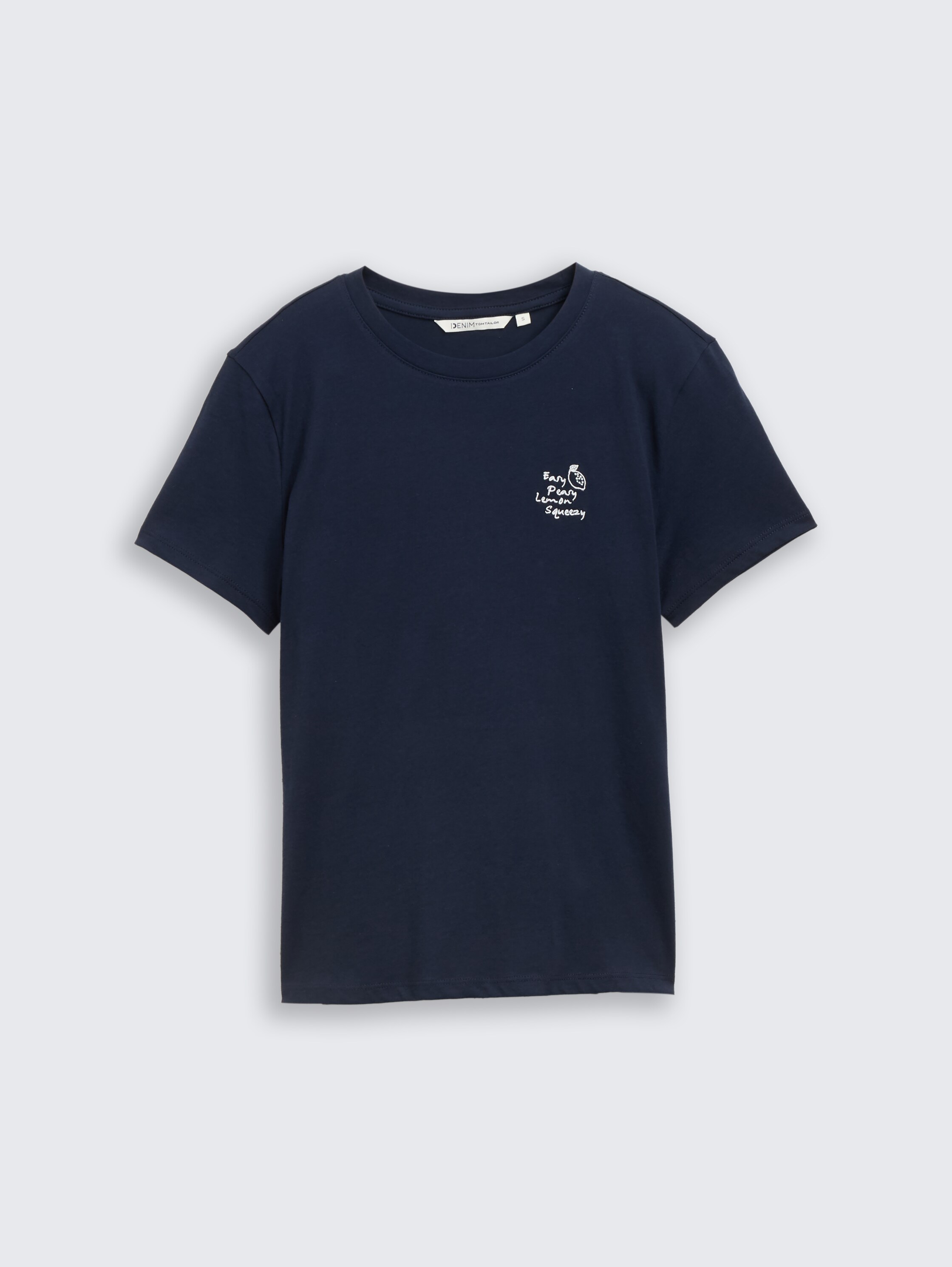 T-Shirt mit Stickerei - sky_captain_blue_1 - 