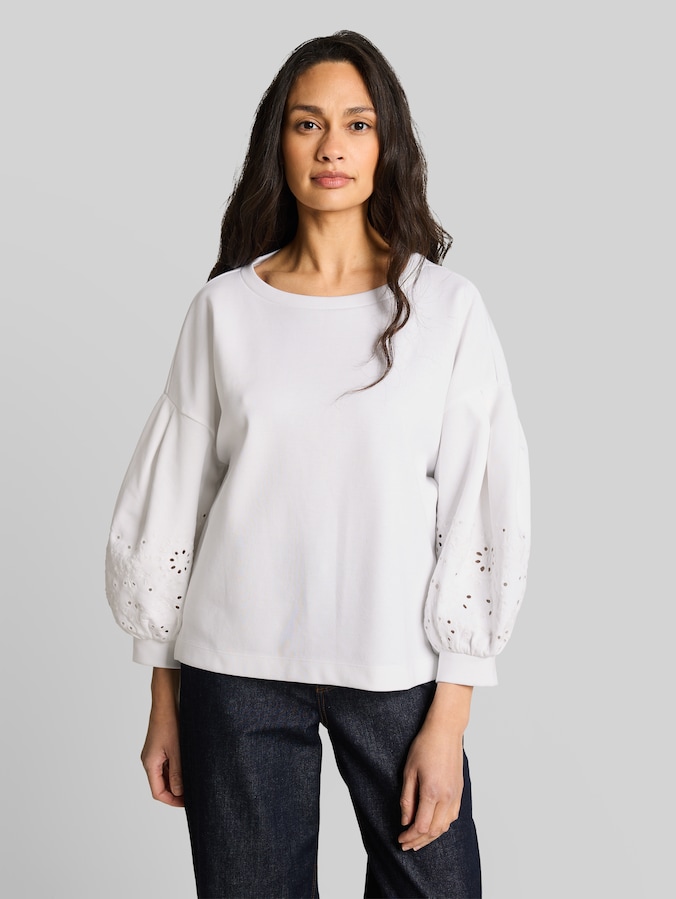 Boxy Sweatshirt mit Lochstickerei von Women, White