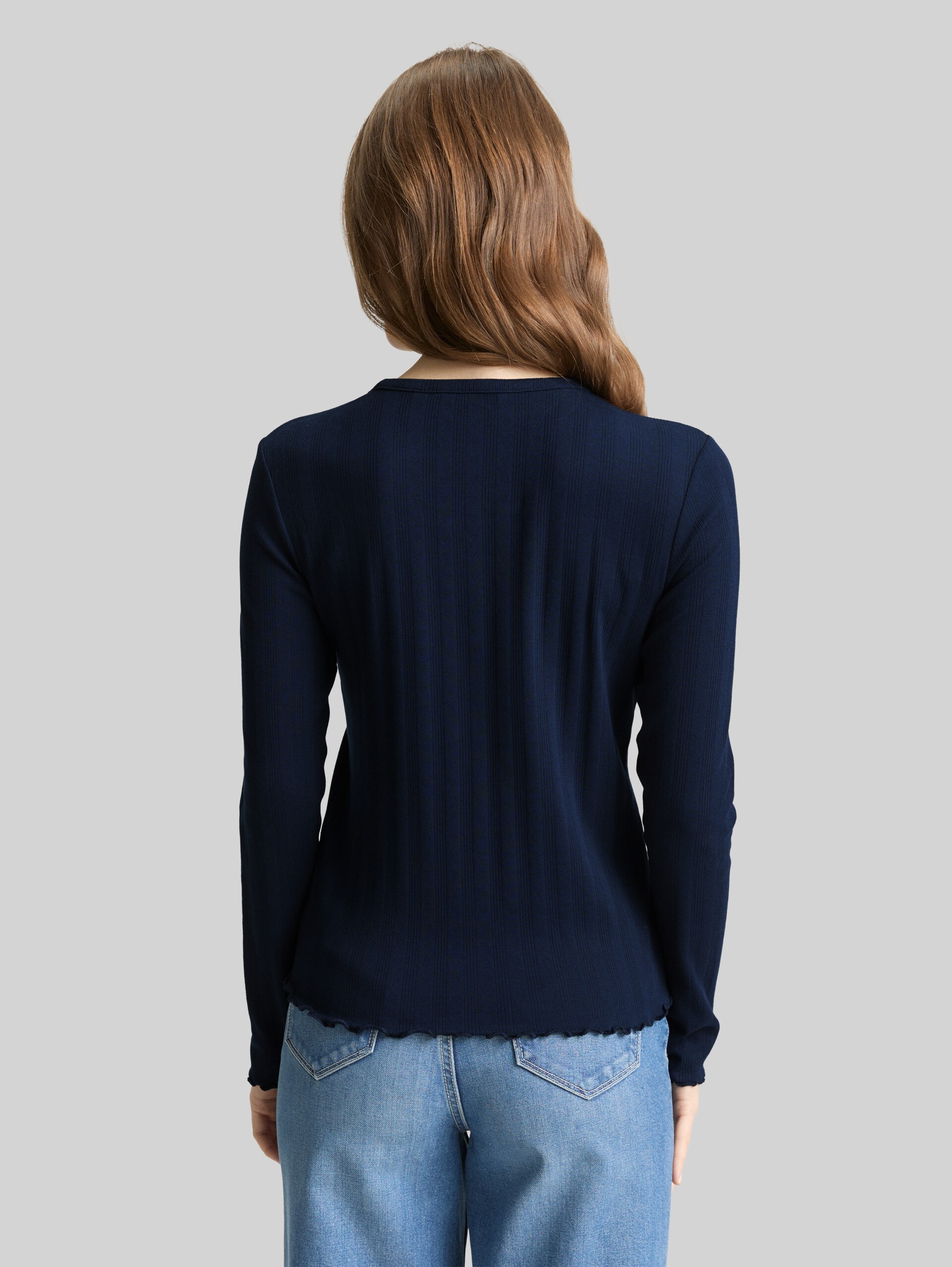 Pointelle long-sleeved shirt with decorative button placket - sky captain blue - Neckline model-back view