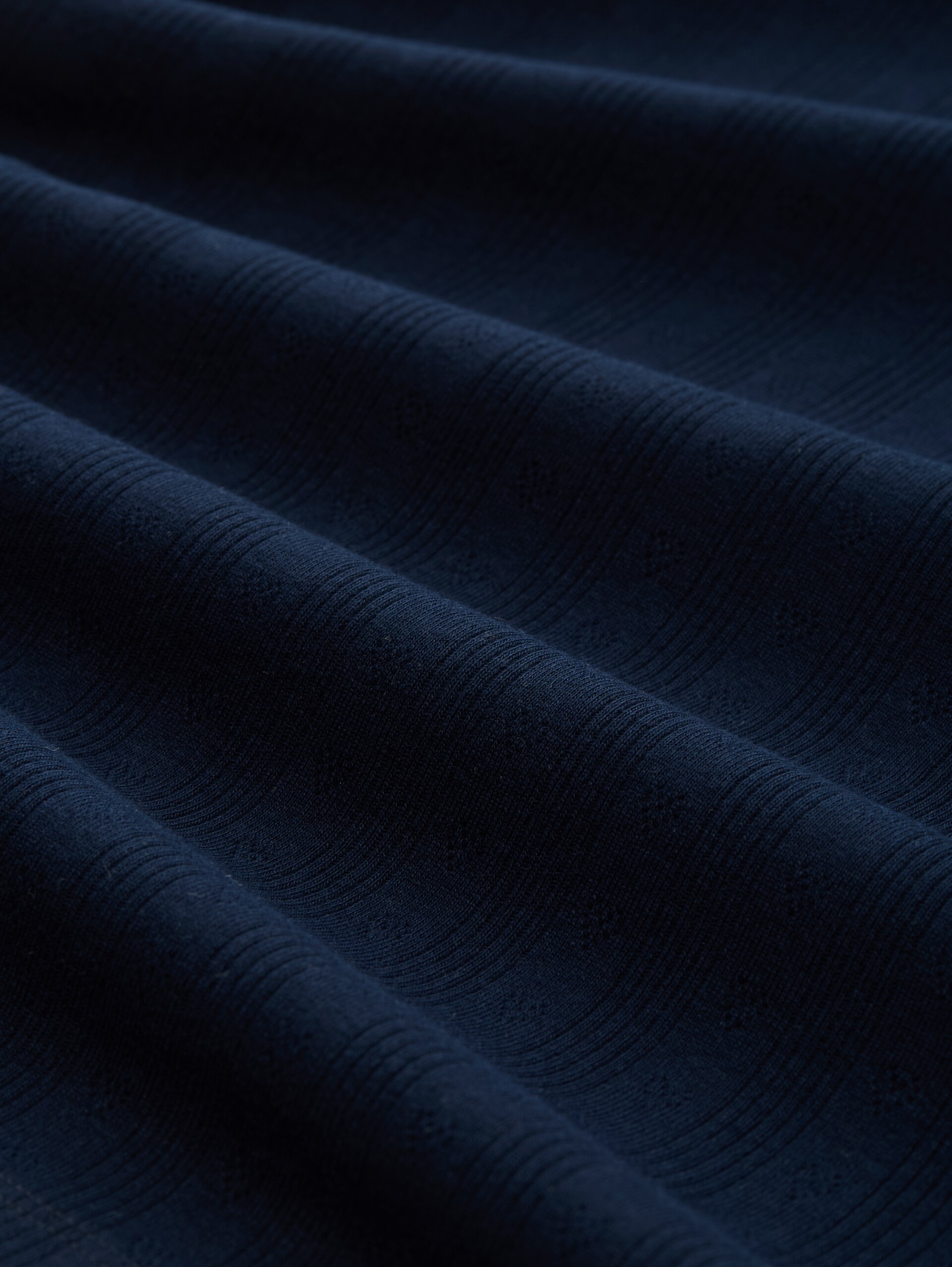 Pointelle long-sleeved shirt with decorative button placket - sky captain blue - Material view