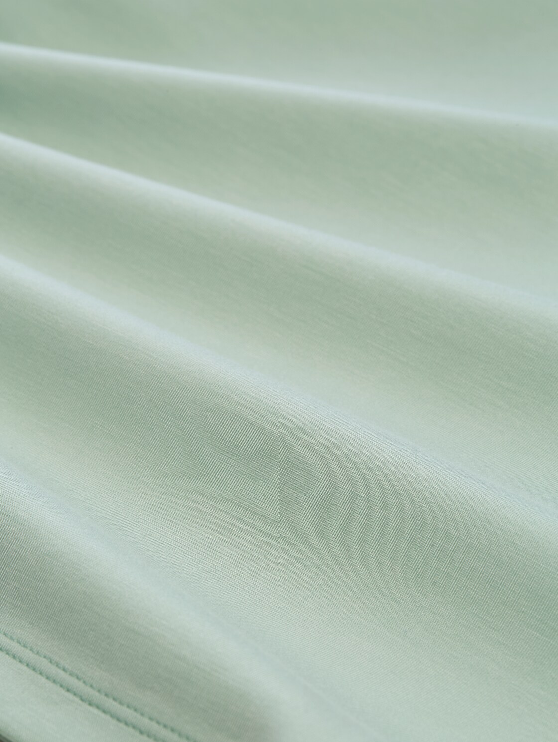 Loose Fit Scuba Langarmshirt - light matcha green - Material-Ansicht