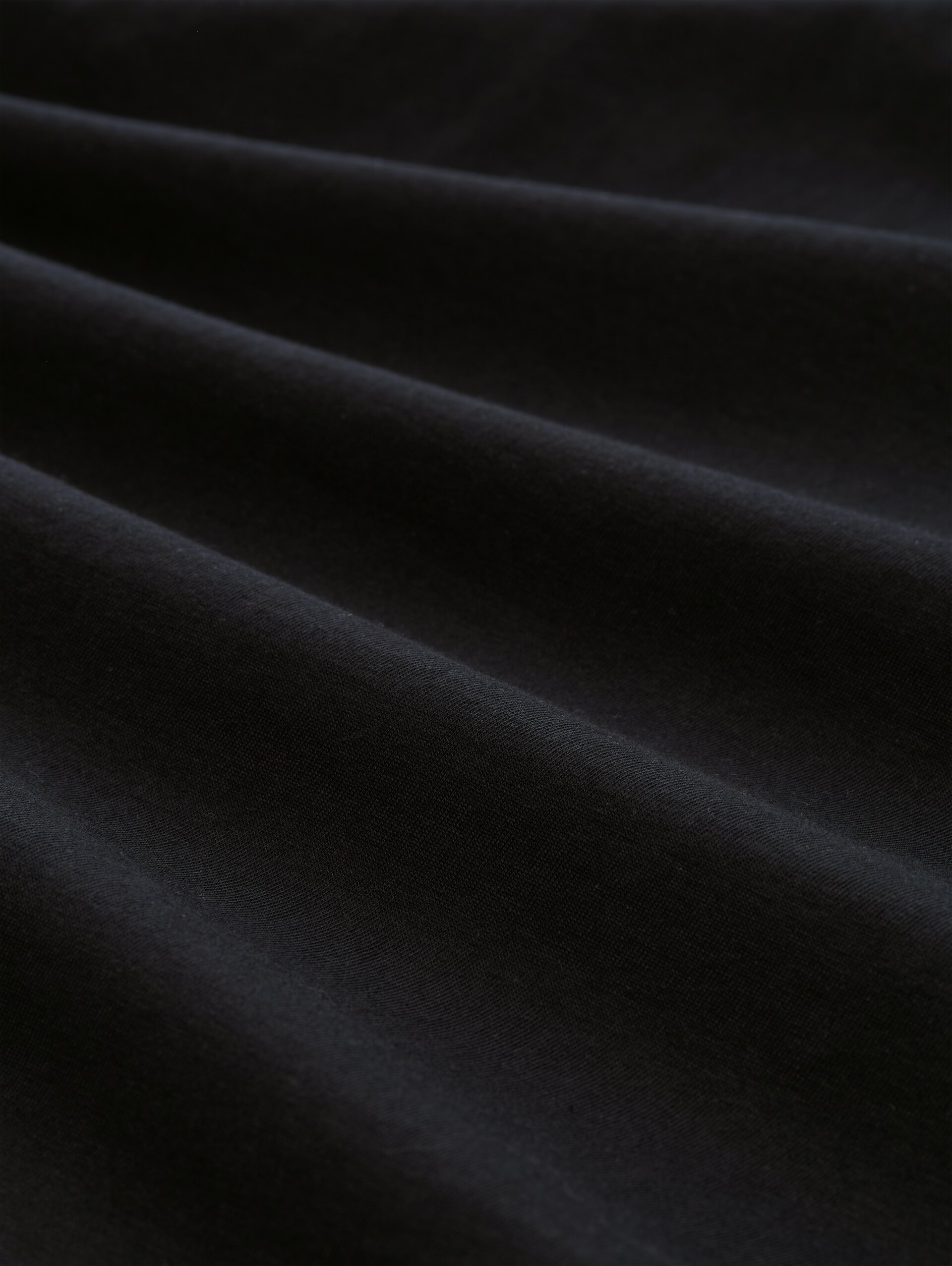 Loose fit T-shirt with embroidery - deep black - Material view