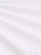 T-shirt avec col en V - White - Vue de la matière