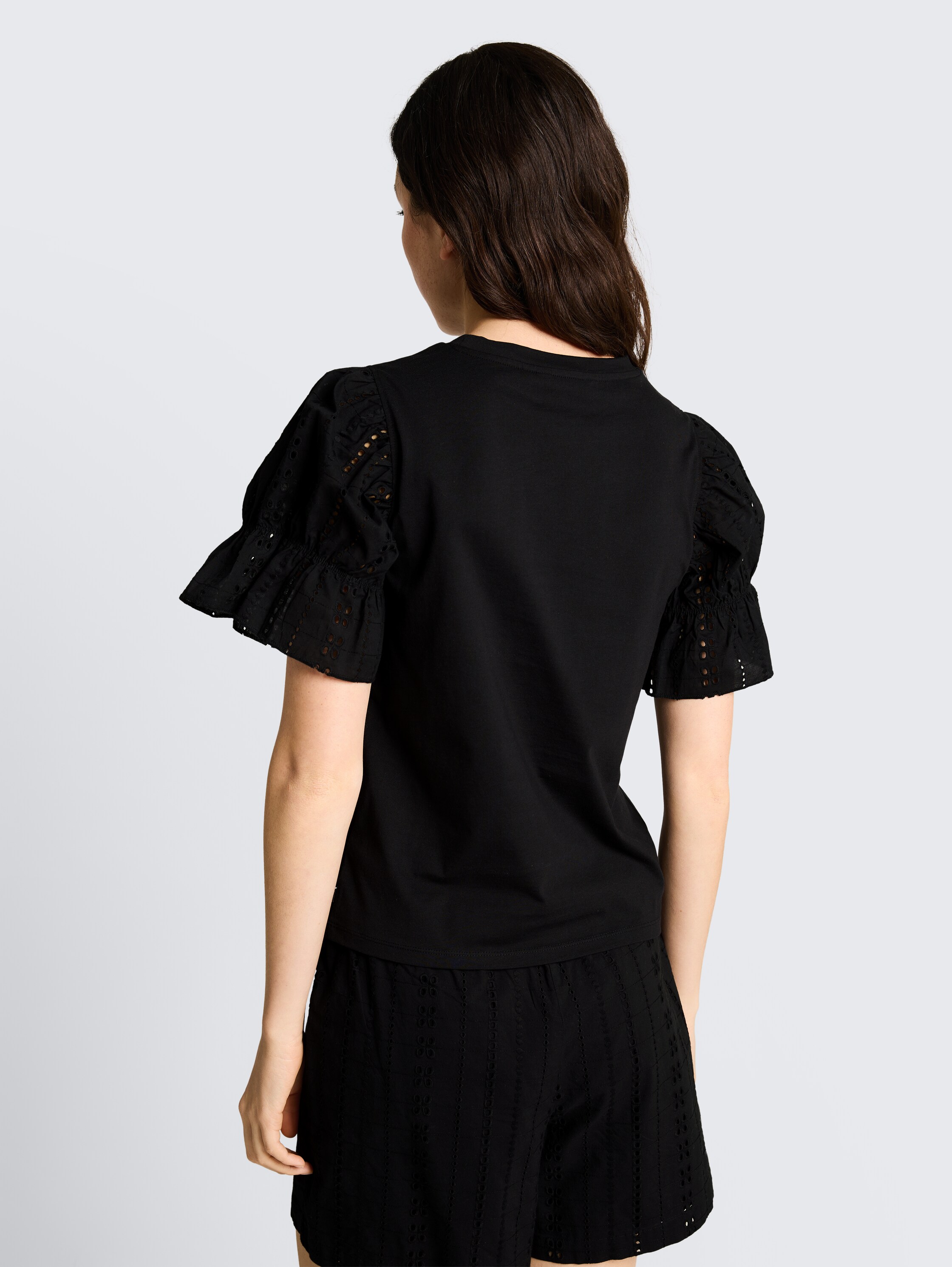 Loose fit T-shirt met opengewerkte borduursels - deep_black_1 - 