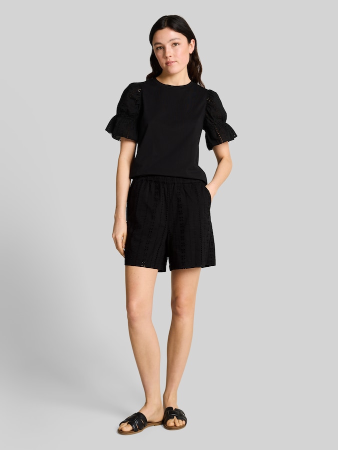 Loose fit T-shirt met opengewerkte borduursels door Denim Female, deep black