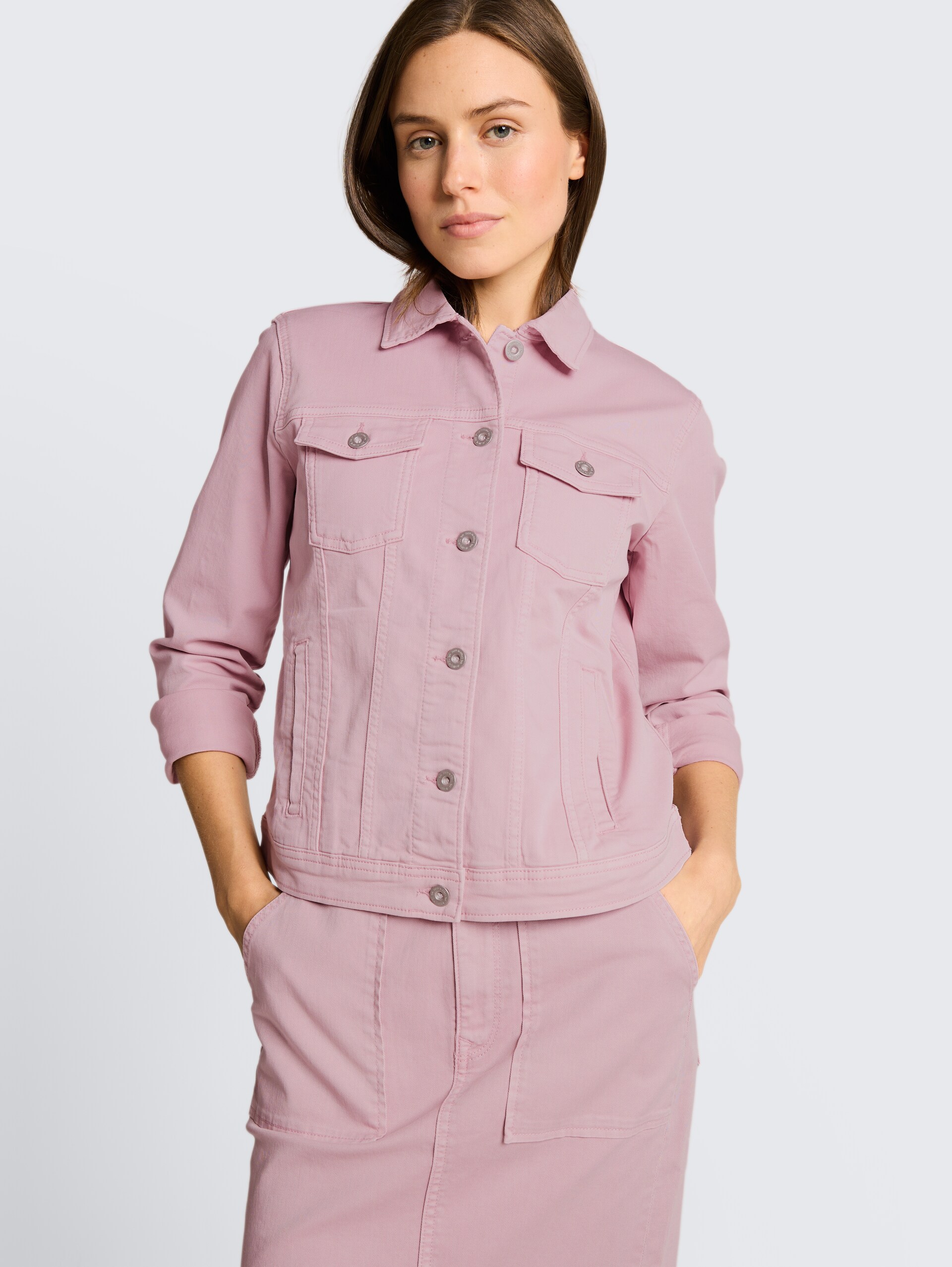 Jeansrock mit aufgesetzten Taschen - light elderberry - Detail-Model-Ansicht