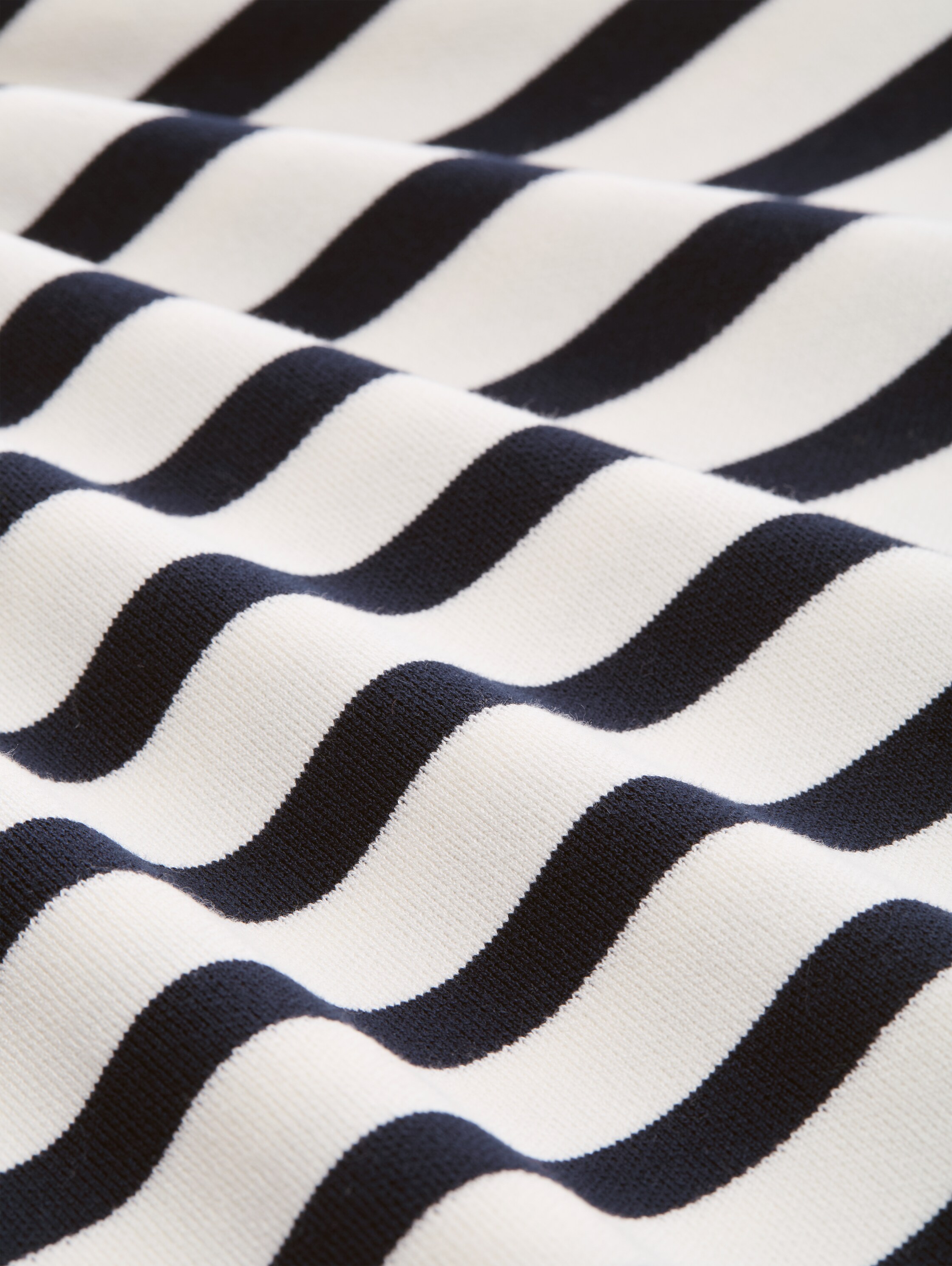 Loose Fit Cardigan mit Streifenmuster - white sky blue knit stripe - Material-Ansicht