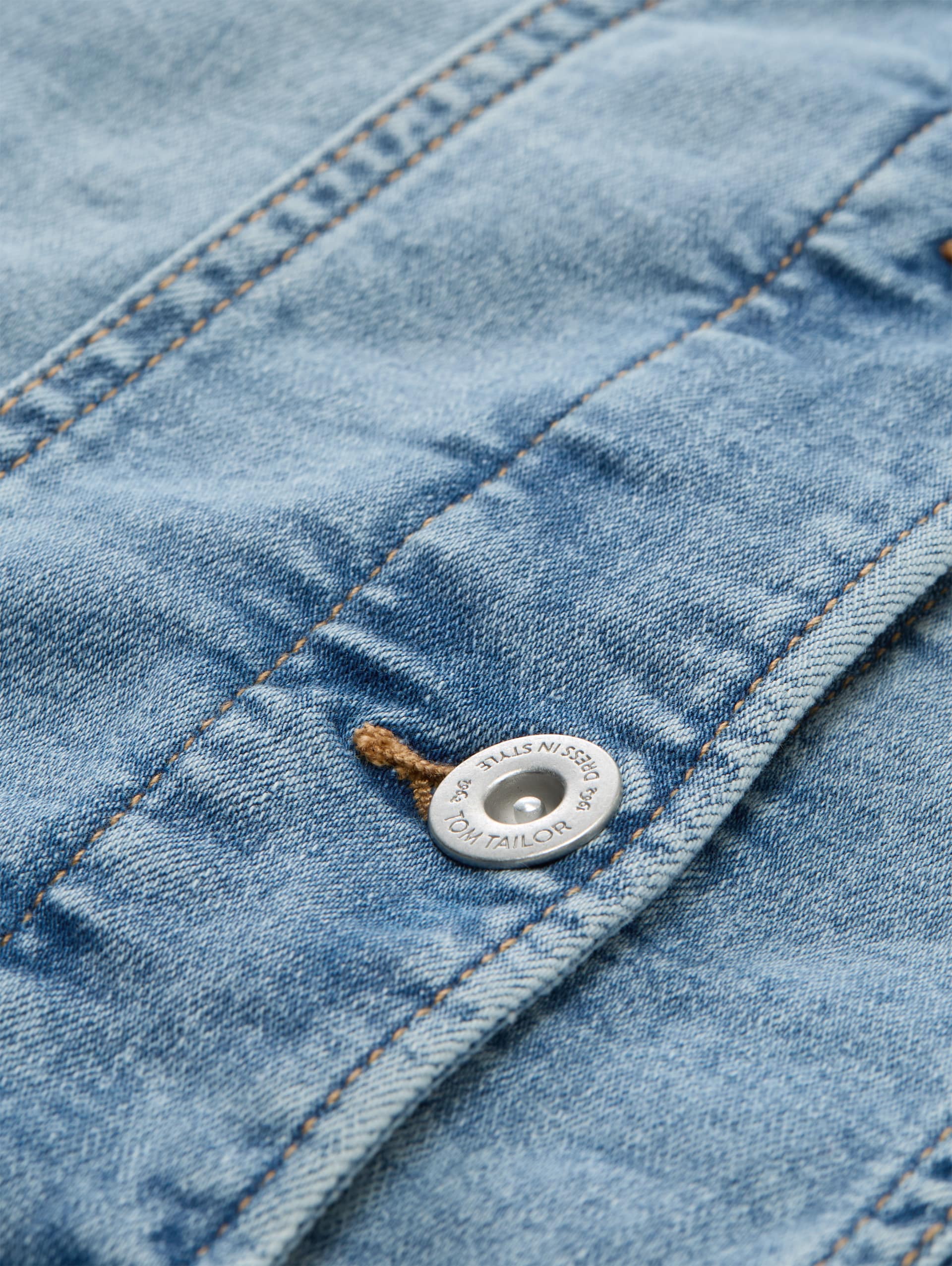 Spijkerjasje met steekzakken - Clean Light Stone Blue Denim - Detailaanzicht product