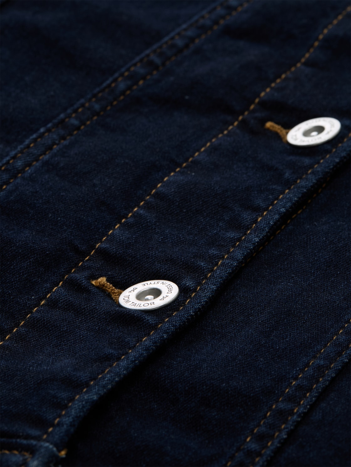 Jeansjacke mit Eingriffstaschen - Clean Rinsed Blue Denim - Produkt-Detail-Ansicht