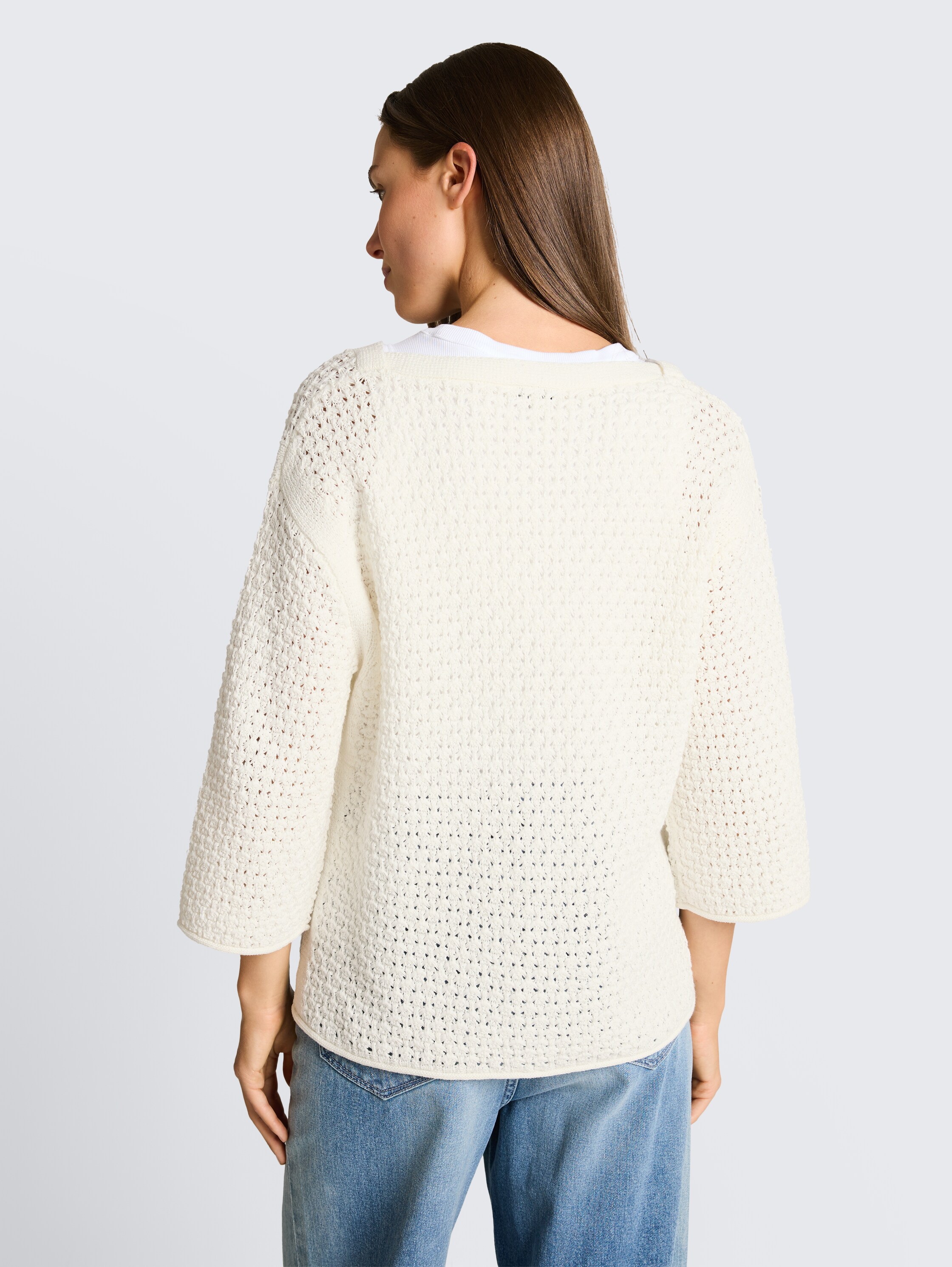 Loose fit knitted jumper with eyelet pattern - whisper_white - 