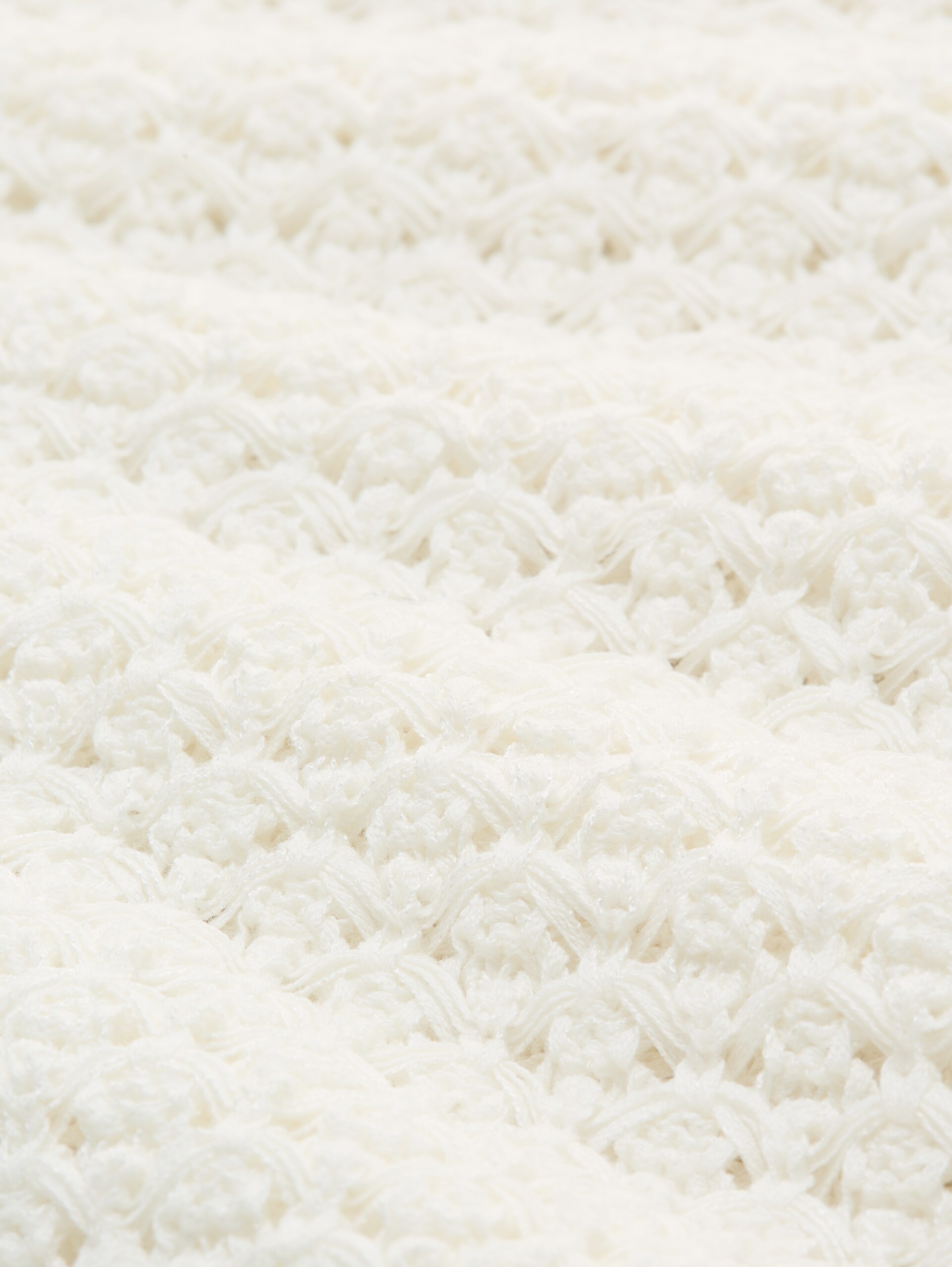 Loose Fit Strickpullover mit Lochmuster - Whisper White - Material-Ansicht