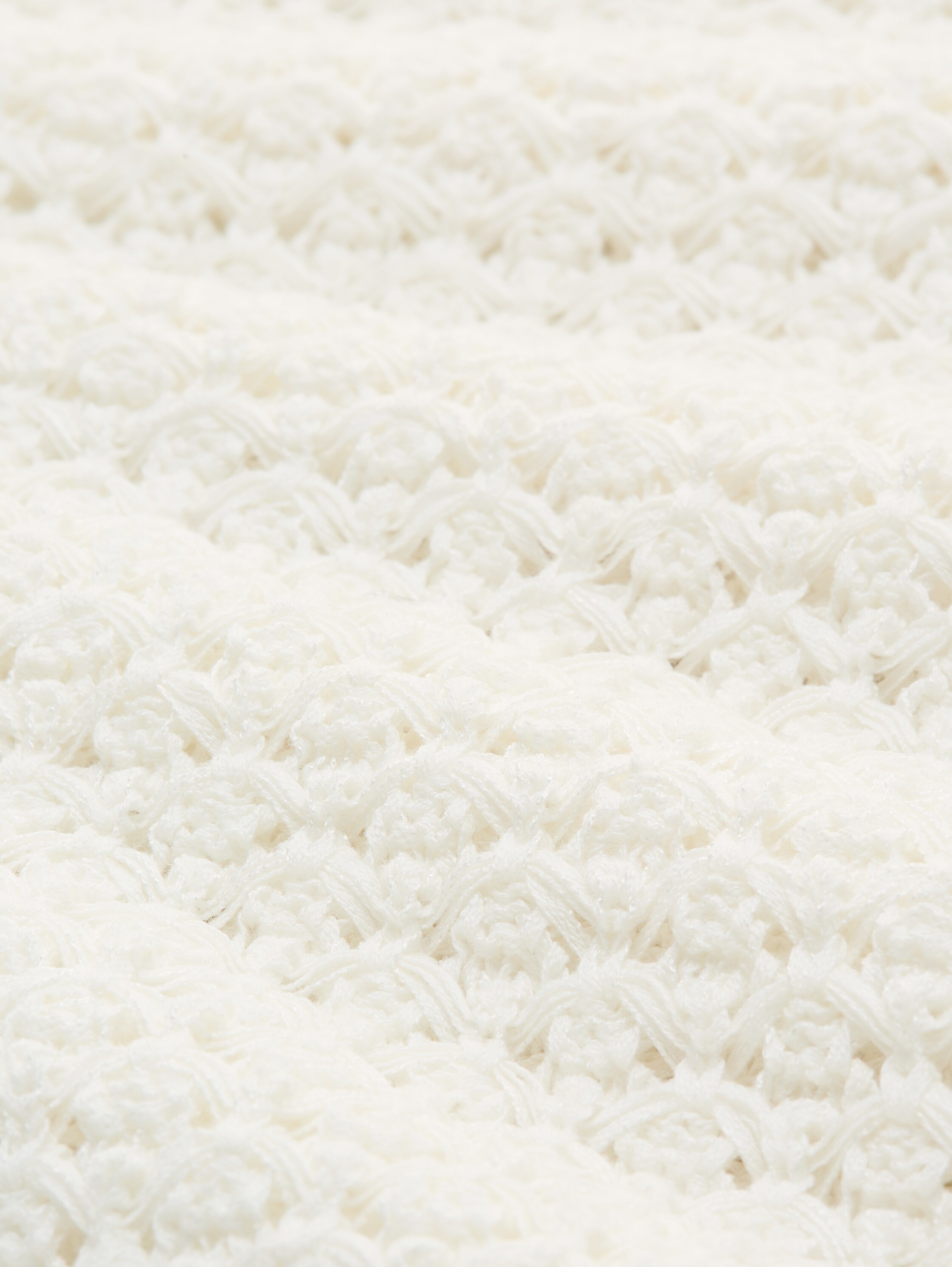 Loose fit knitted jumper with eyelet pattern - whisper_white - 