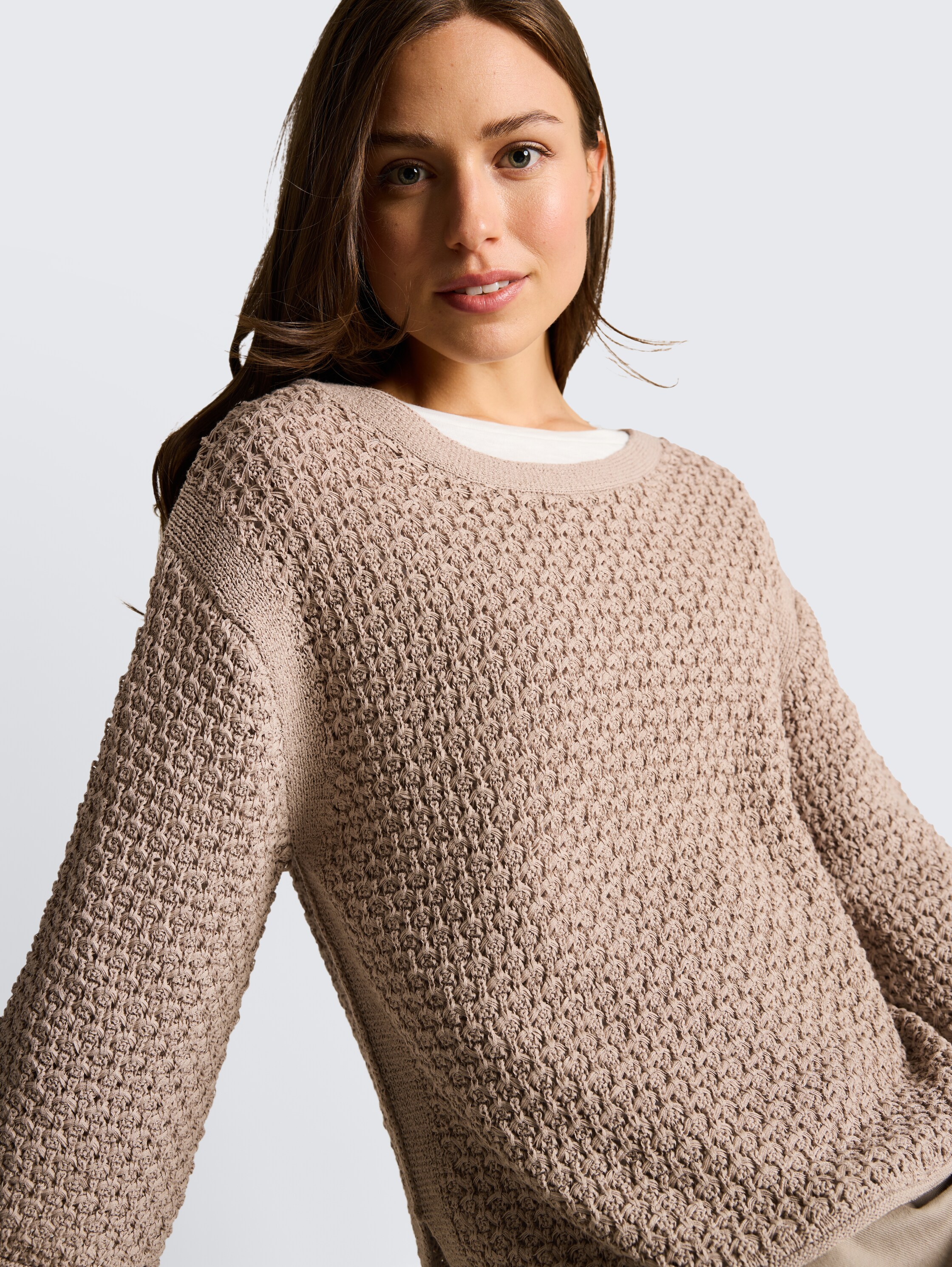 Loose fit gebreide trui met gaatjespatroon - soft_taupe_grey - 