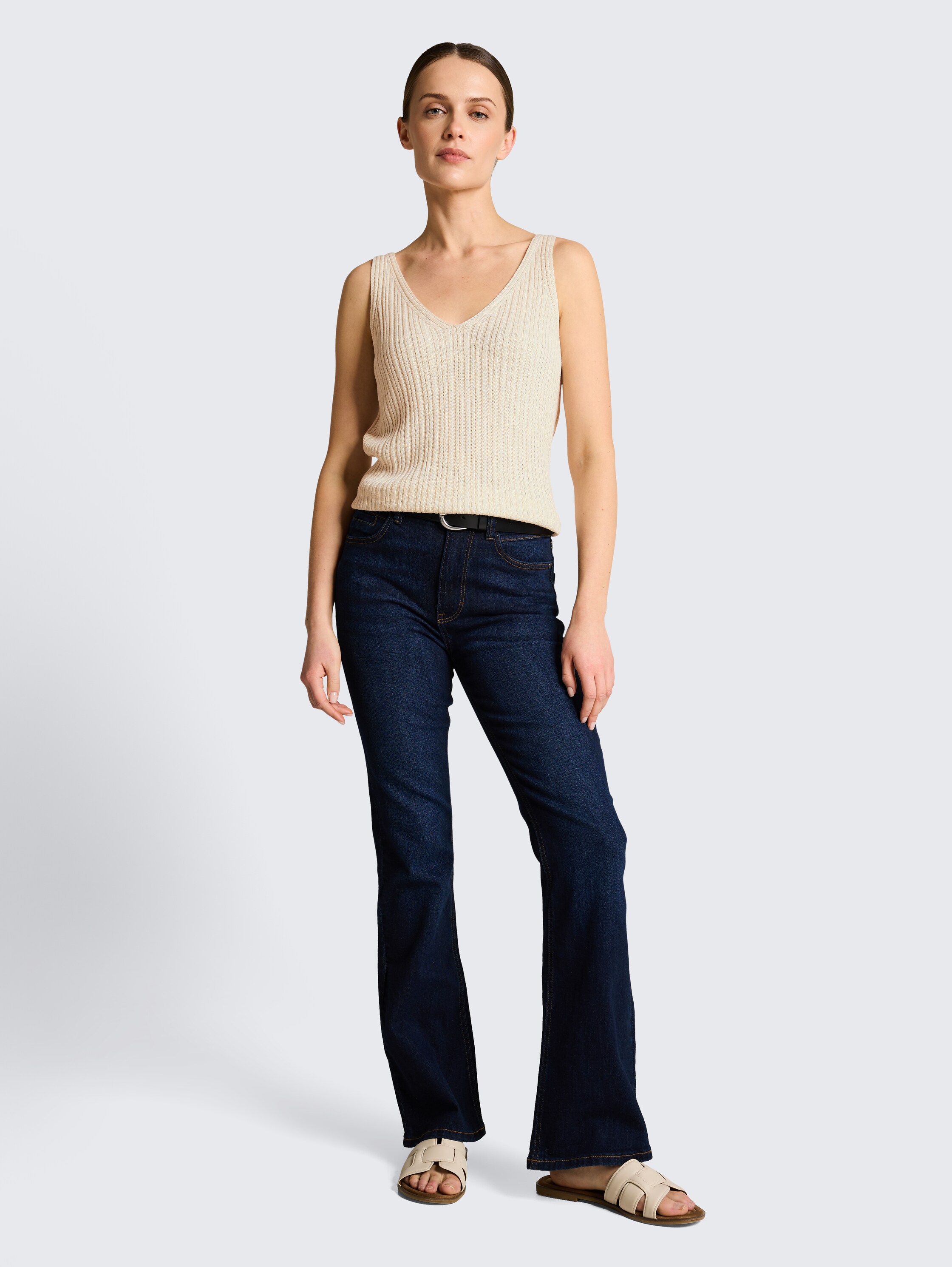 Gebreide top met V-hals - dove_white - 