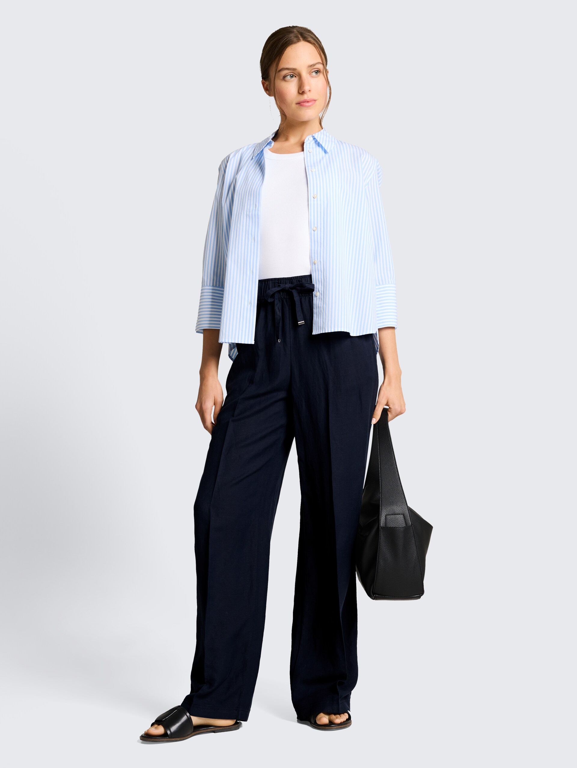 Loose fit broek met linnen - sky captain blue - Model vooraanzicht