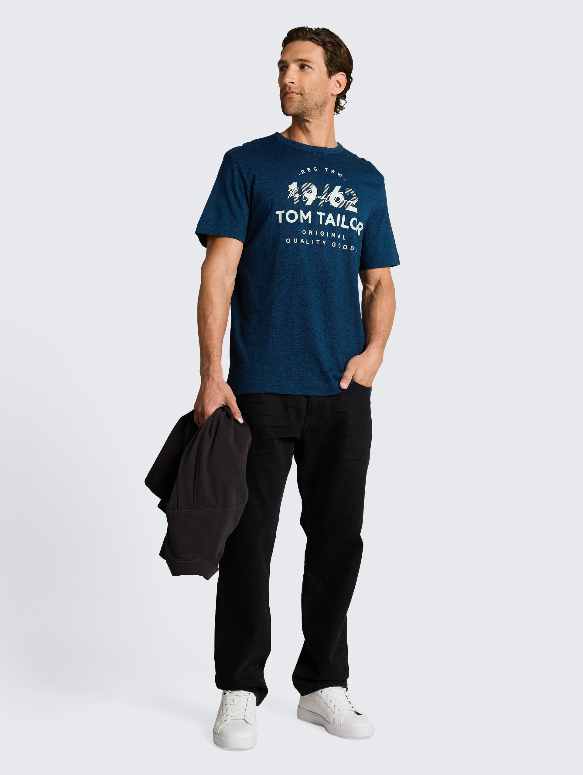 T-Shirt mit Logo-Print - navy blue petrol injected - Model-Vorderansicht