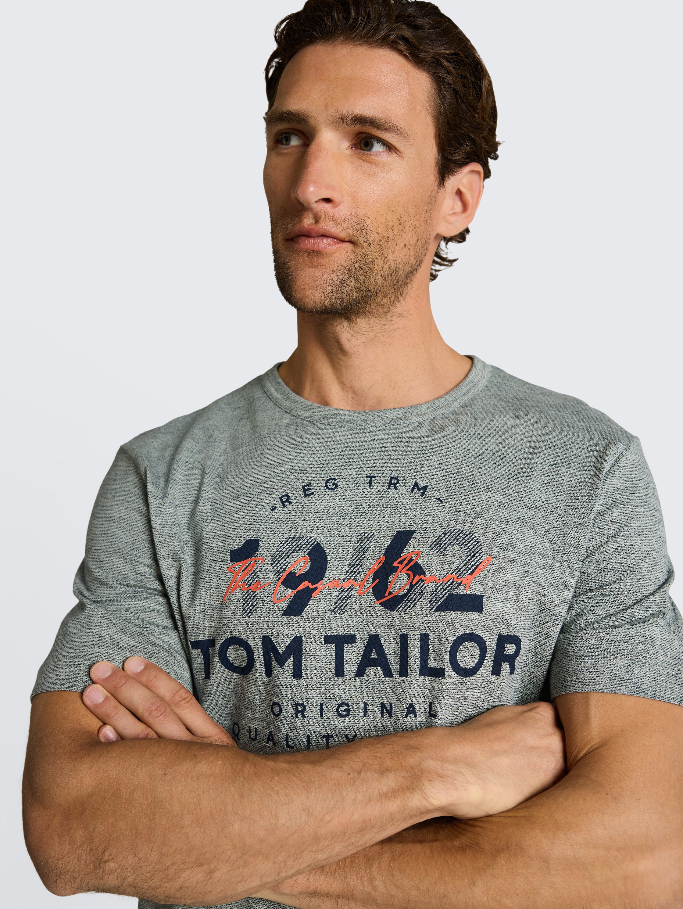 T-Shirt mit Logo-Print - green_navy_injected - 