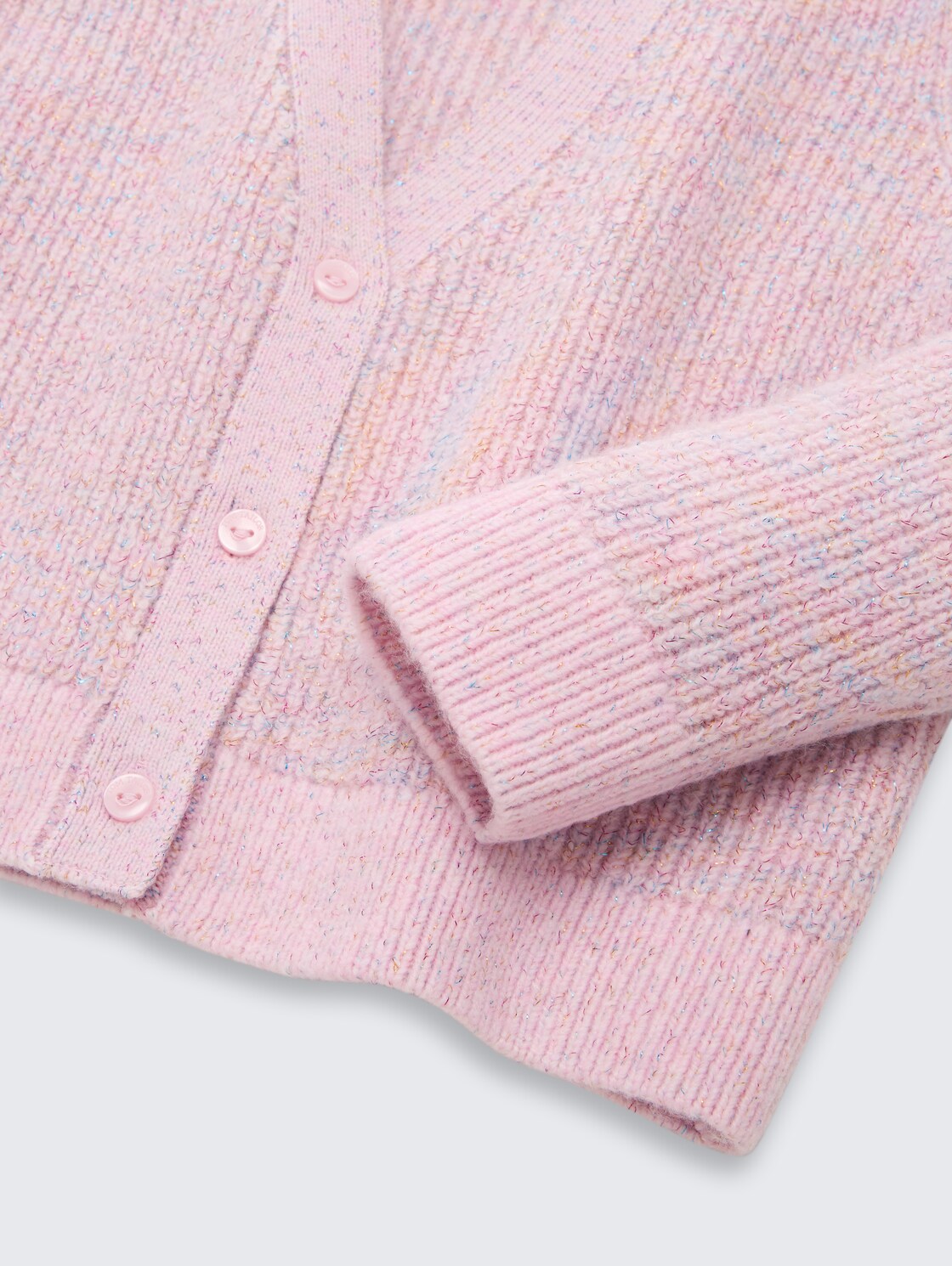 Cardigan mit leichten Ballonärmeln - Peachskin - Detail-Model-Ansicht