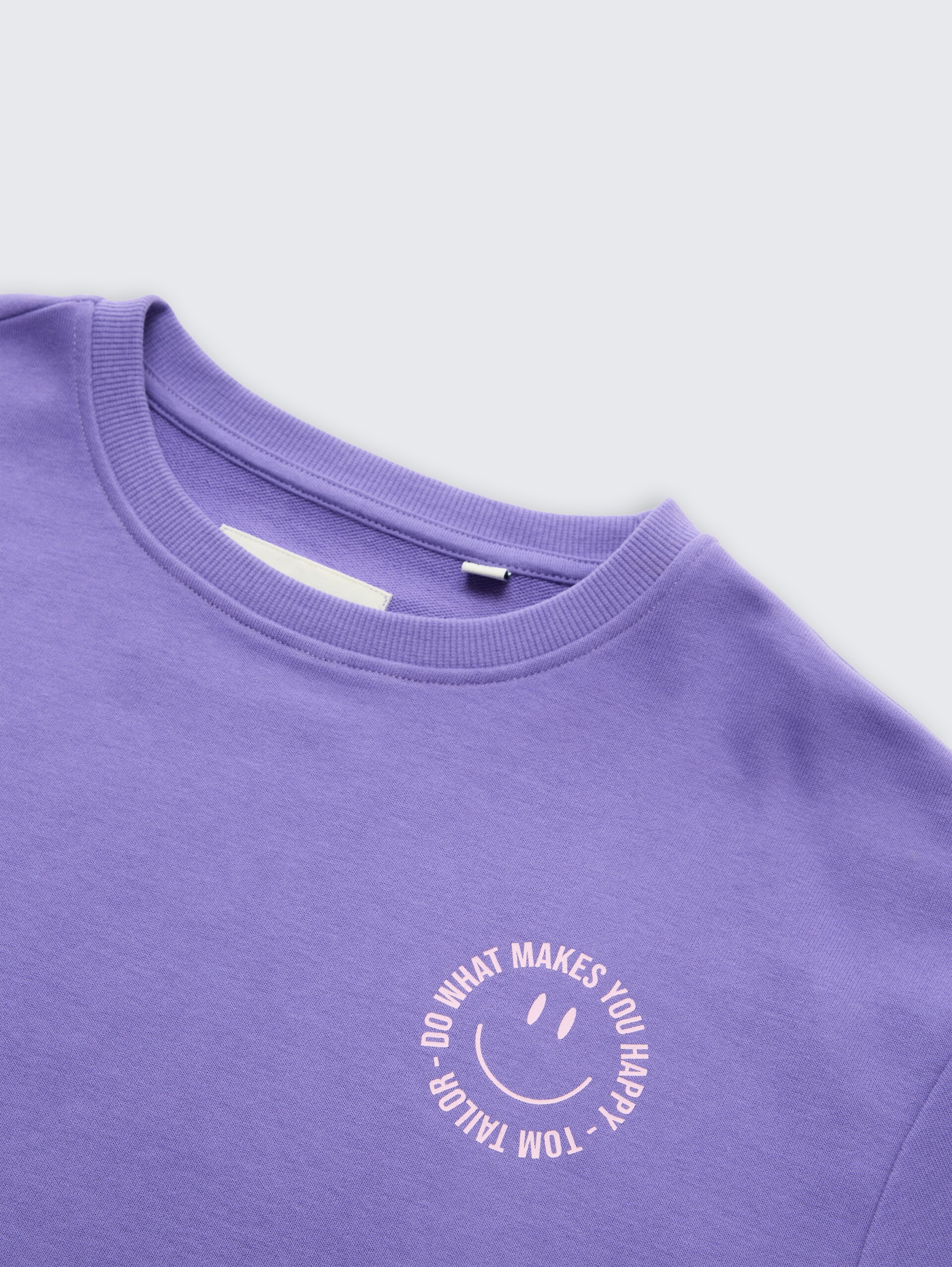 Cropped Sweatshirt mit Print - vervain lilac - Detail-Model-Ansicht