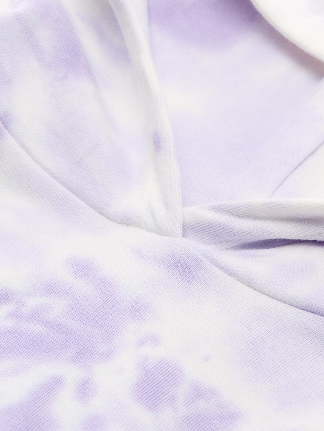 Cropped Hoodie Sweatshirt mit Batikmuster - purple batik - Detail-Model-Ansicht