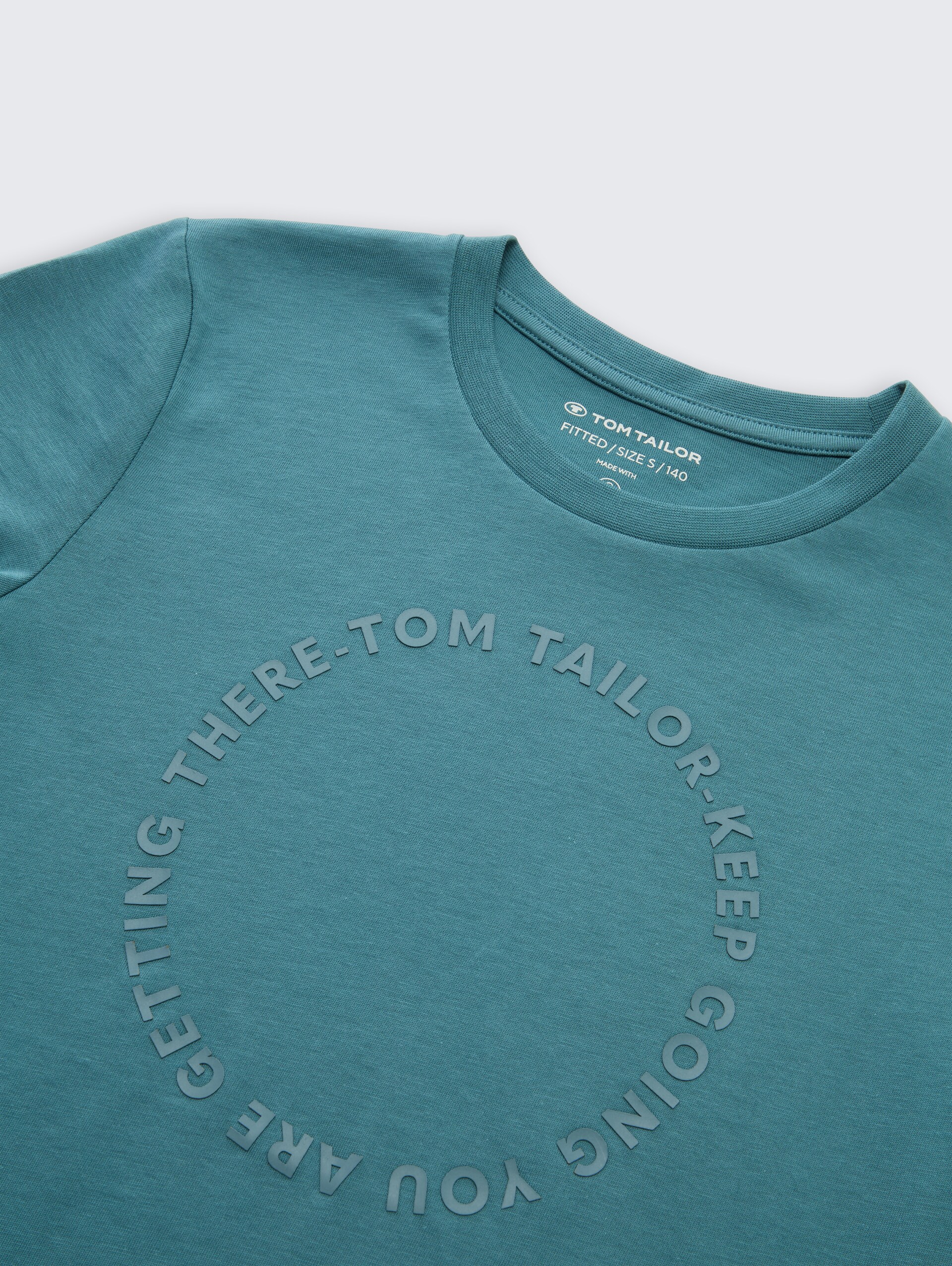 Slim Fit T-Shirt - Pastel Teal - Detail-Model-Ansicht