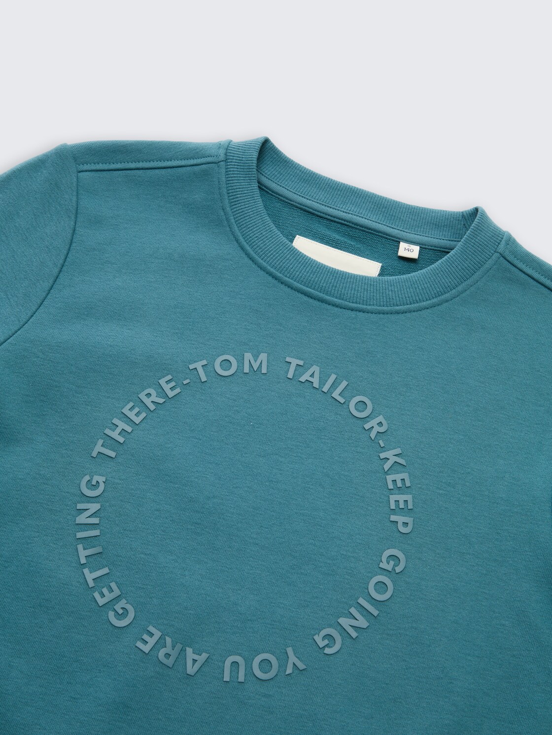 Basic Sweatshirt mit Print - Pastel Teal - Detail-Model-Ansicht