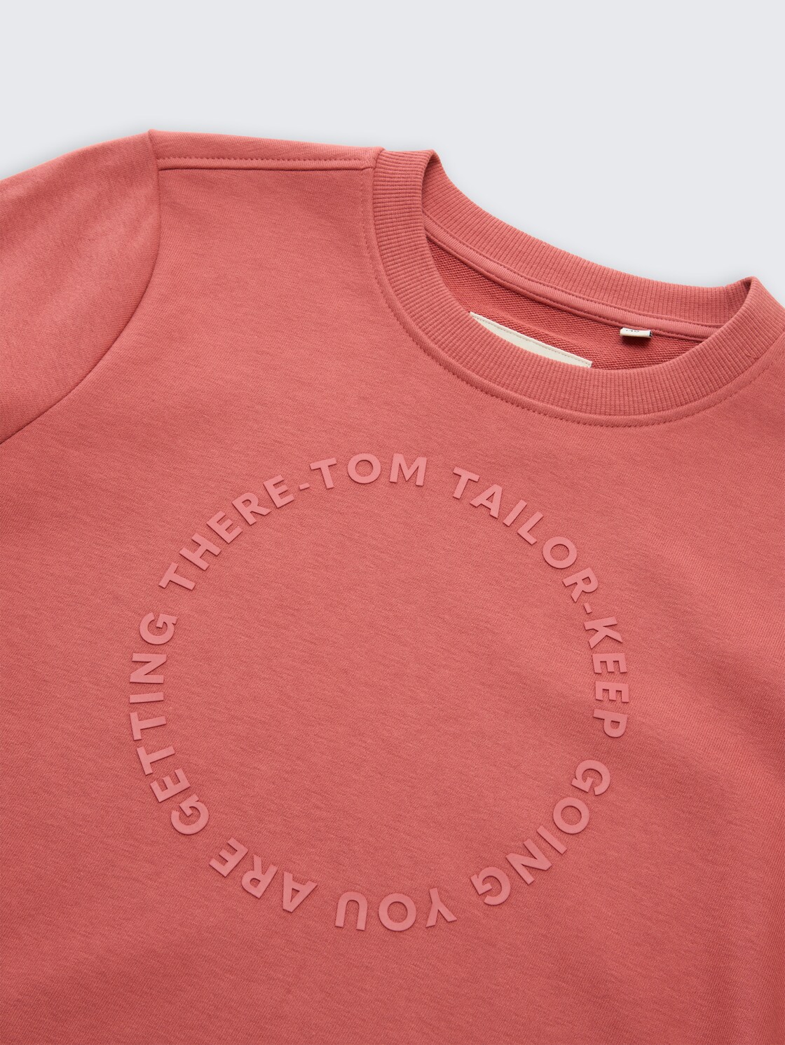 Basic Sweatshirt mit Print - faded red - Detail-Model-Ansicht