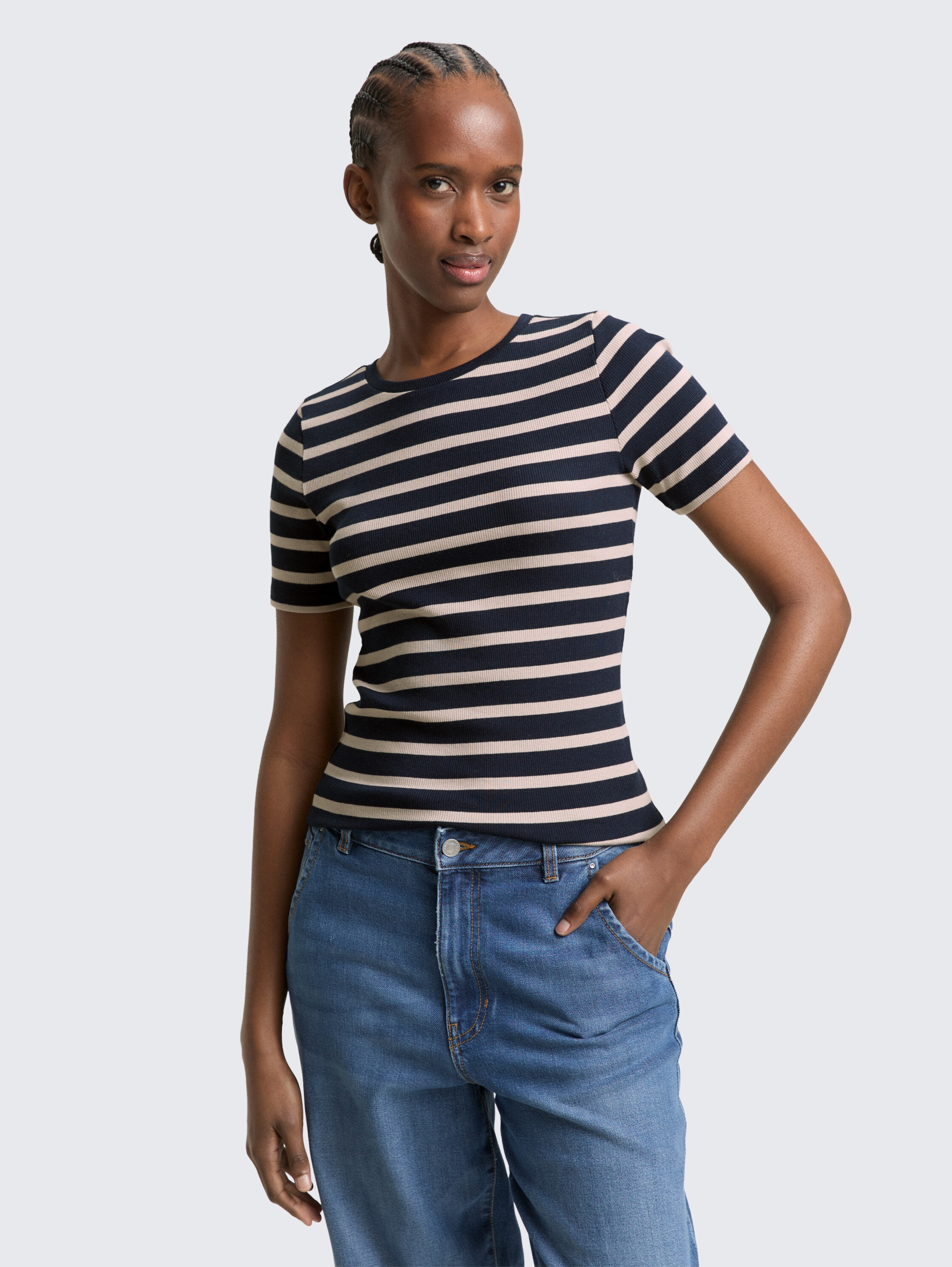 Slim fit T-shirt met streepjesmotief - navy cloud grey stripe - Nek model vooraanzicht