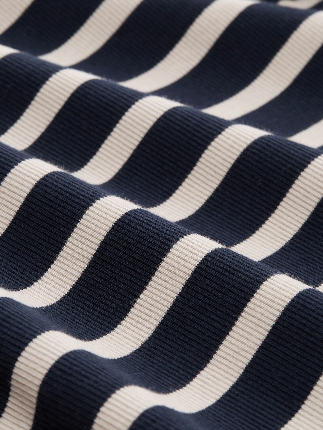 Slim Fit T-Shirt mit Streifenmuster - navy cloud grey stripe - Material-Ansicht