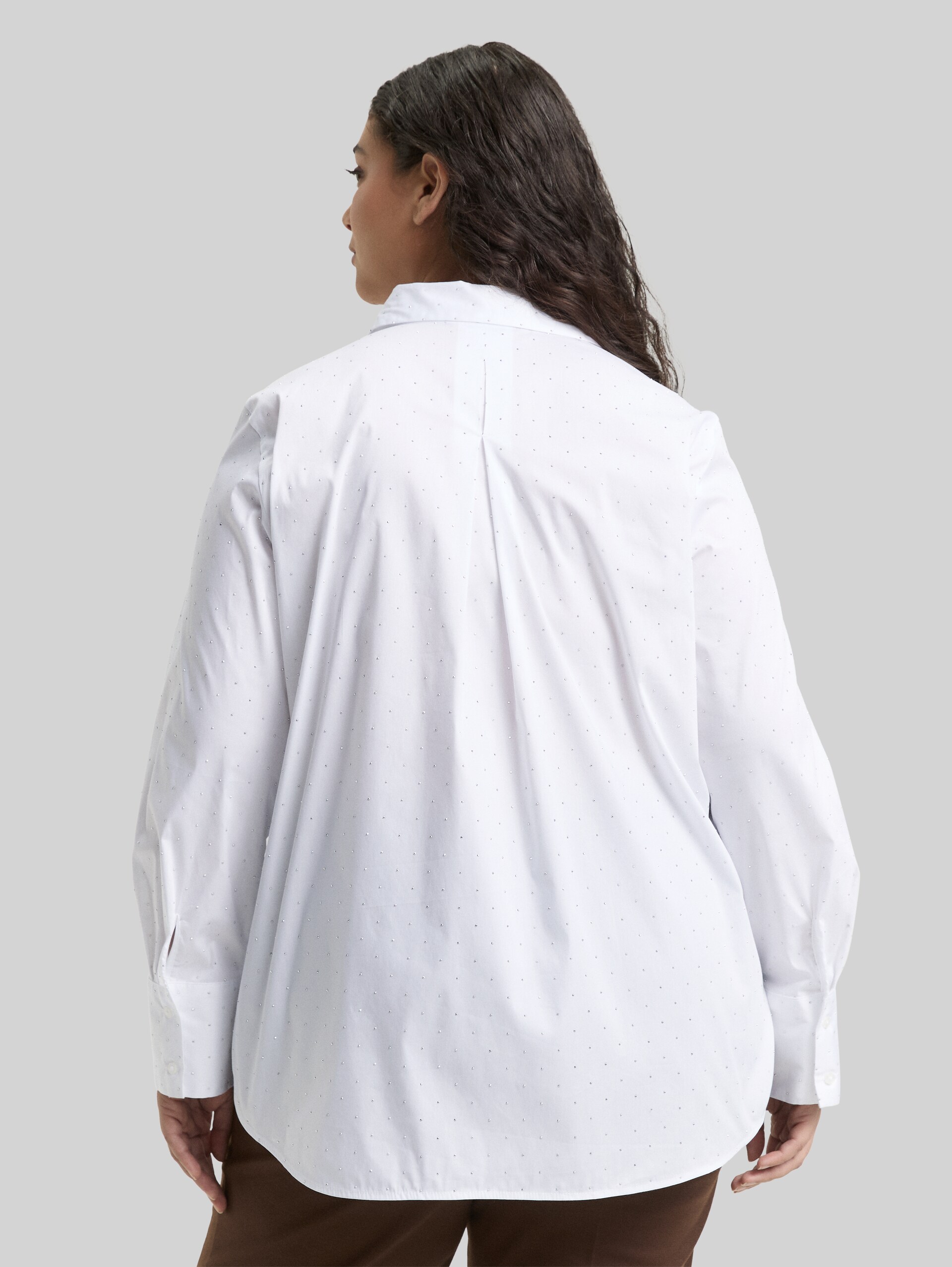 Plus Size - Loose fit blouse with rhinestones - stones on solid - Neckline model-back view