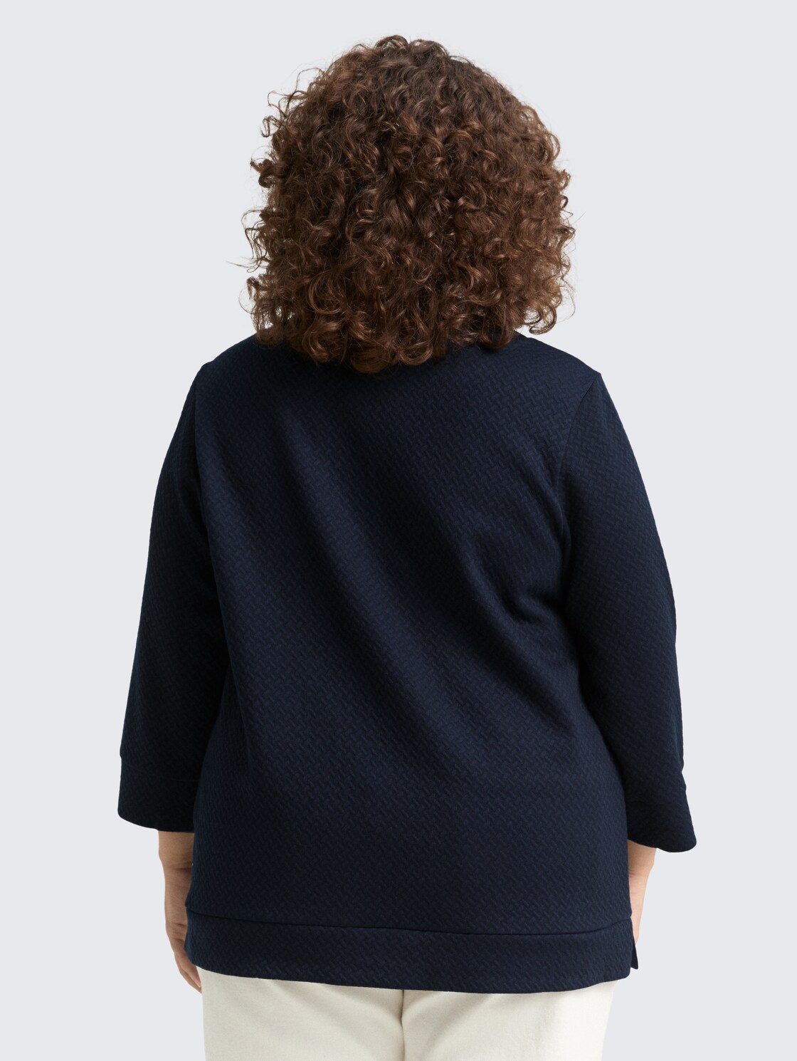 Plus Size - Boxy Fit Sweatshirt - sky captain blue - Auschnitt Model-Rückansicht