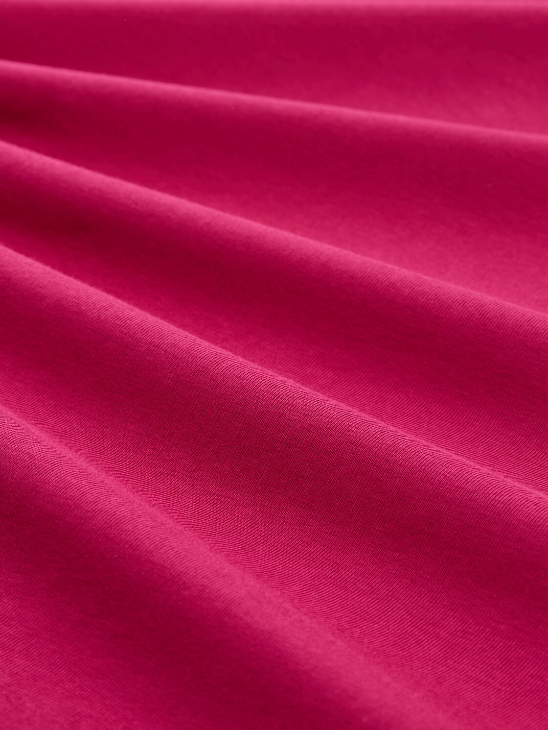 Plus Size - Slim Fit Langarmshirt mit Glitzer-Logo - dark pink - Material-Ansicht