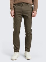Pantalon chino TTTRAVIS SLIM - deep leaf green - Découpe Vue de face du modèle