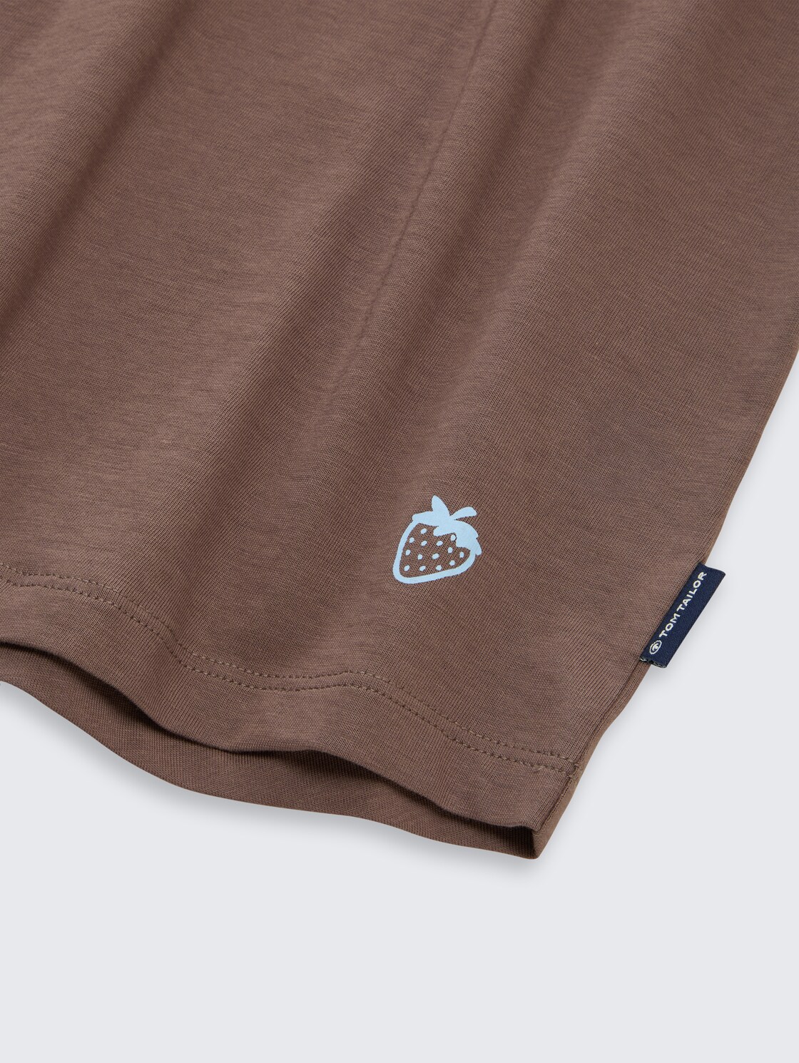 T-Shirt mit V-Ausschnitt - rusty brown - Detail-Model-Ansicht