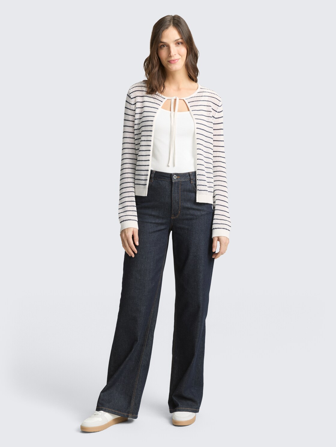 Cardigan with stripe pattern - white navy structure stripe - Model front view