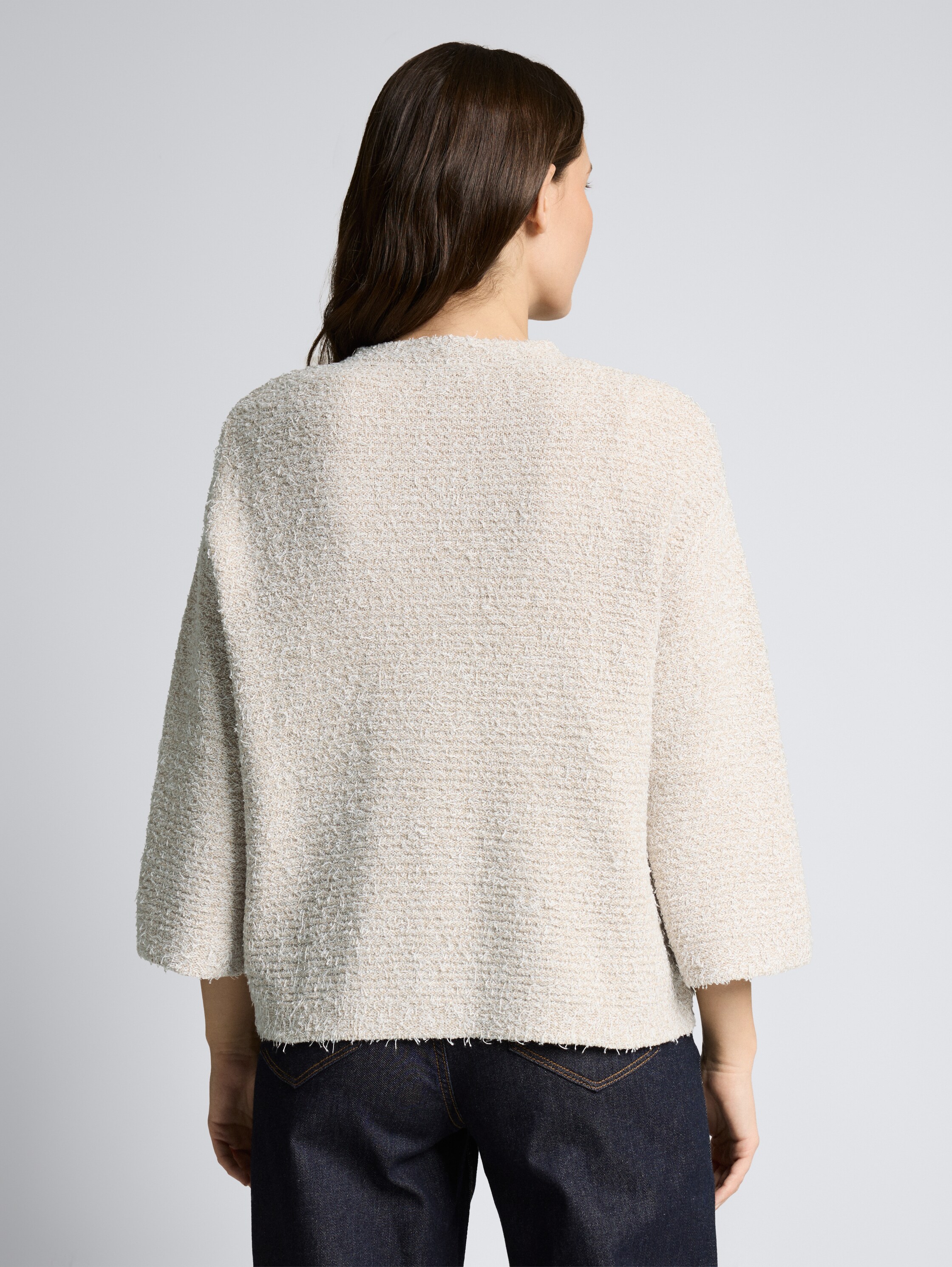 Loose fit cardigan with 3/4 sleeves - white beige structure
