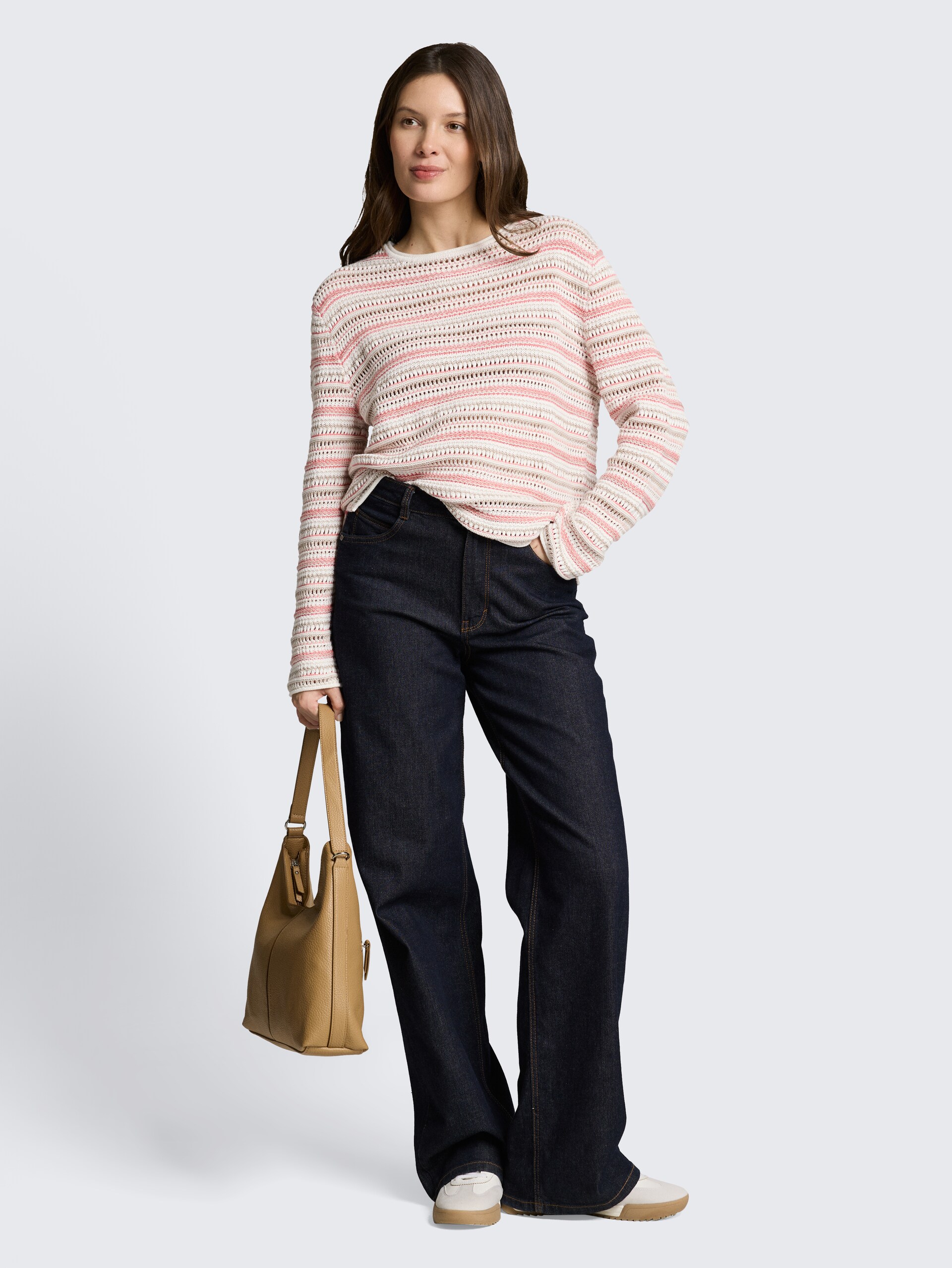 Loose Fit Strickpullover mit Streifenmuster - pink beige stripe - Model-Vorderansicht