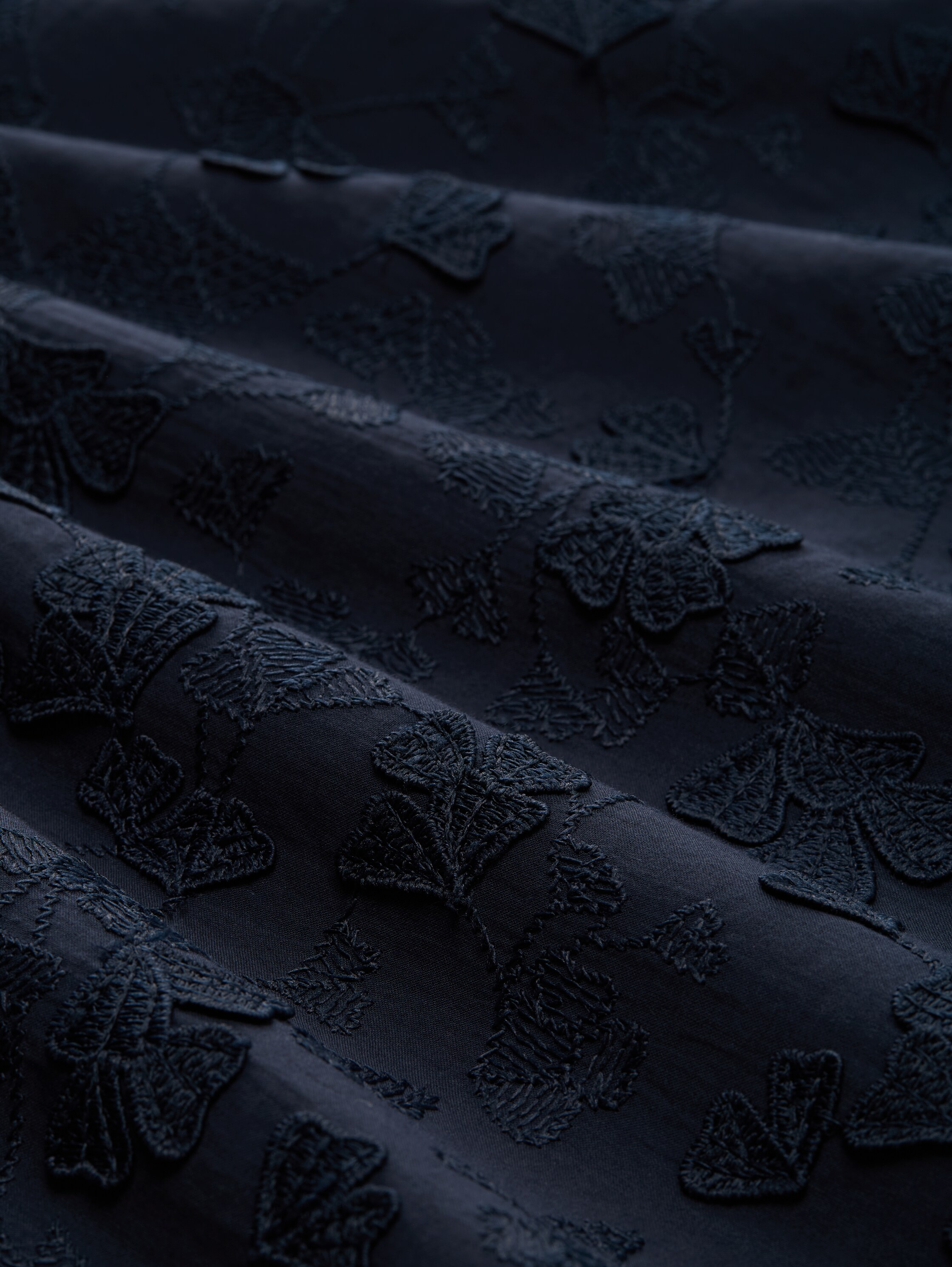 High Waist Midi-Rock mit Stickerei - sky captain blue - Material-Ansicht