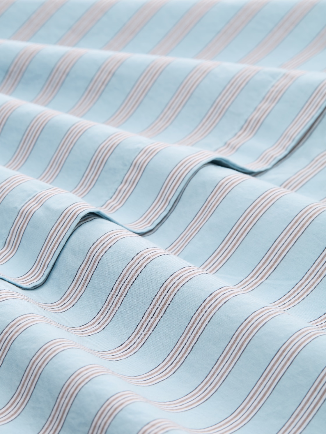 Oversize Hemdbluse mit Streifenmuster - blue white brown stripe - Material-Ansicht