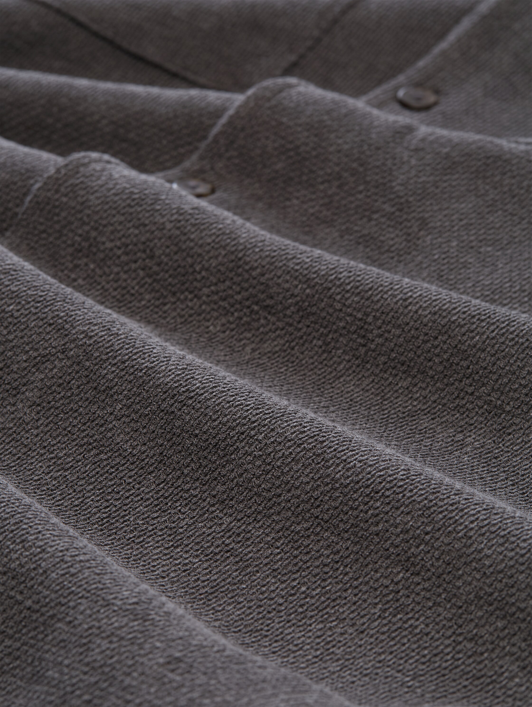 Regular Fit Jerseyhemd mit Brusttaschen - Tarmac Grey Melange - Material-Ansicht