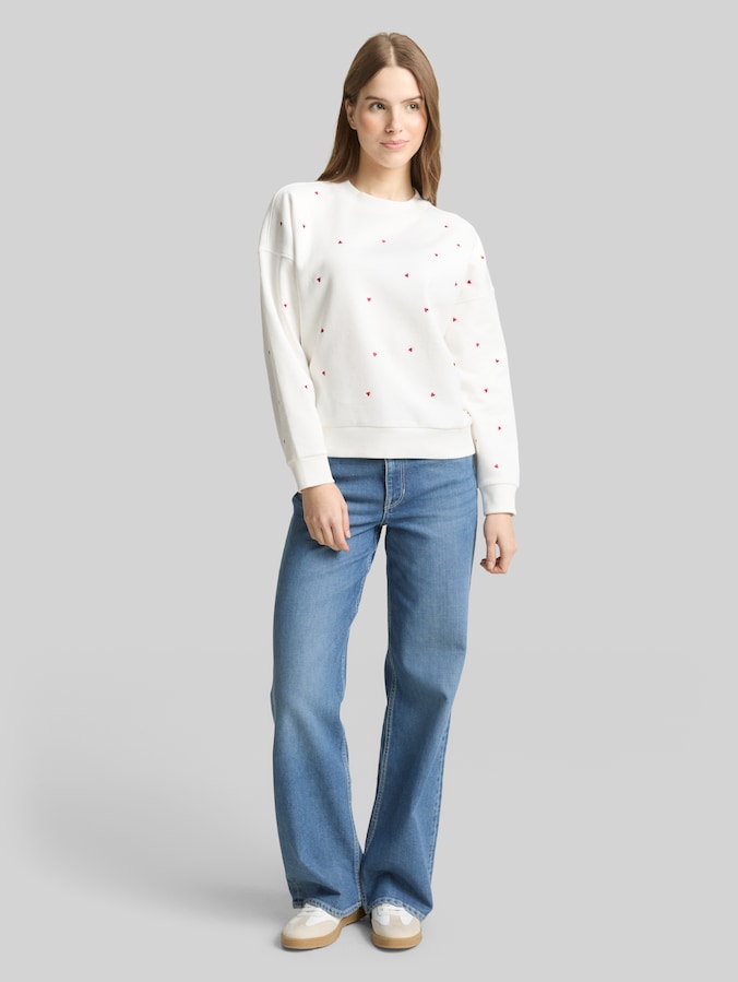 Loose-fit sweatshirt with embroidery by Denim Female, off white red heart embroidery